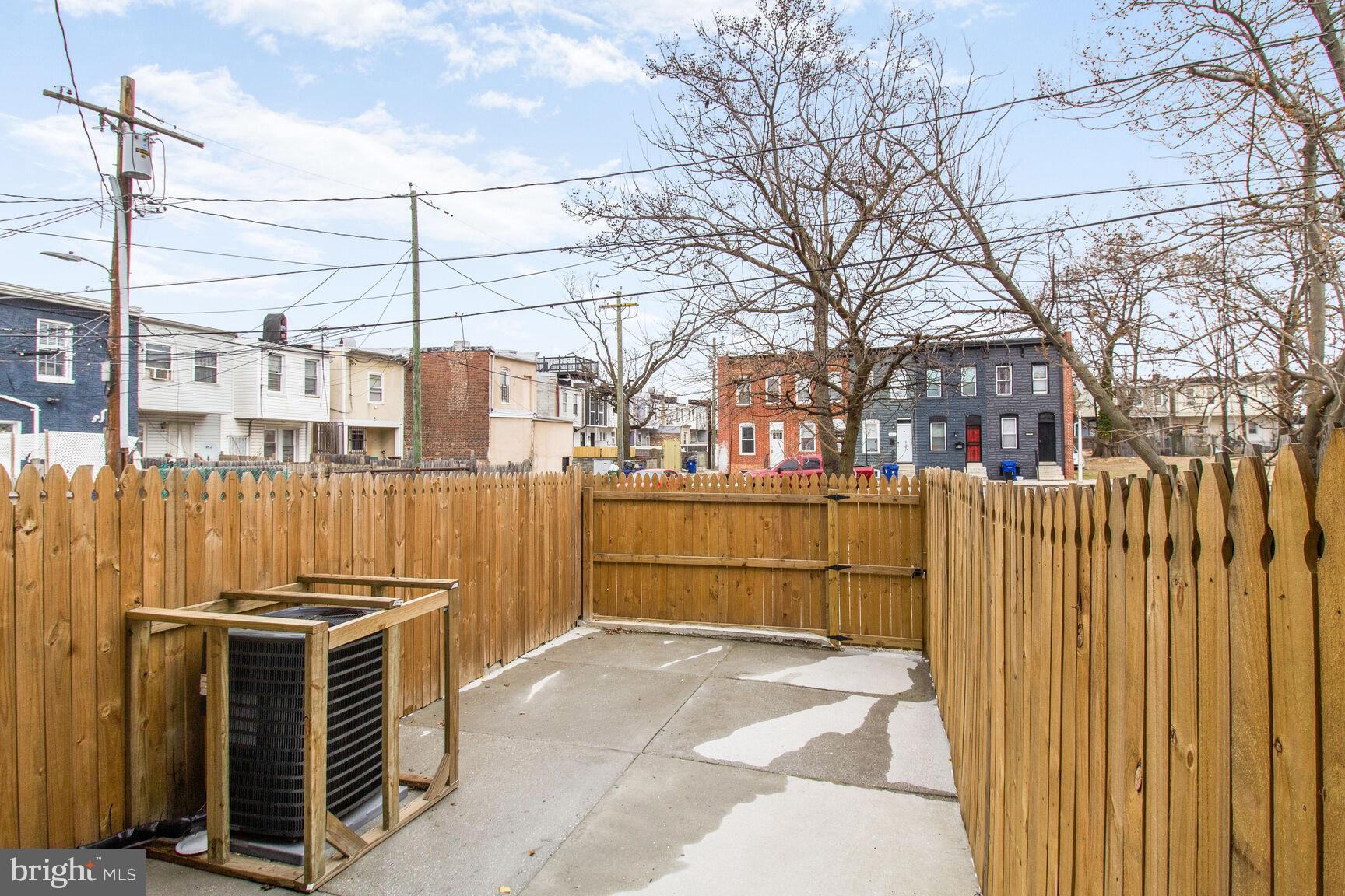 MILTON-MONTFORD - Residential