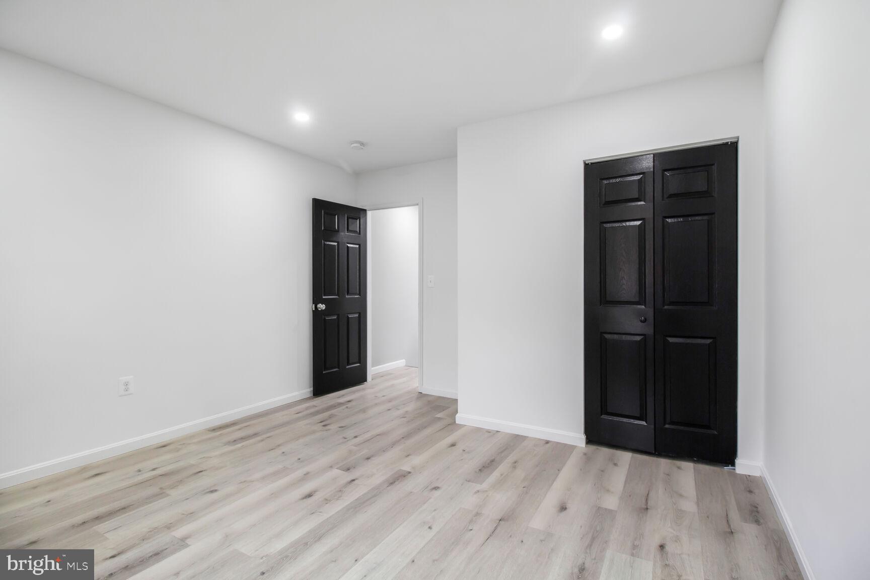 MILTON-MONTFORD - Residential