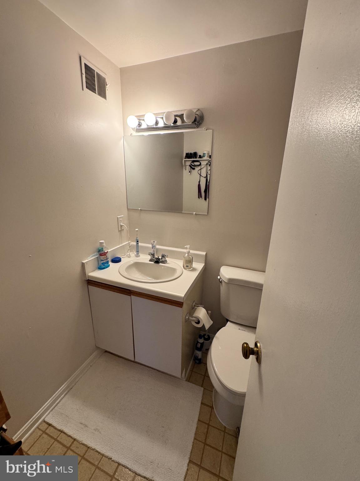 4441 PEMBROOK VILLAGE DRIVE 124