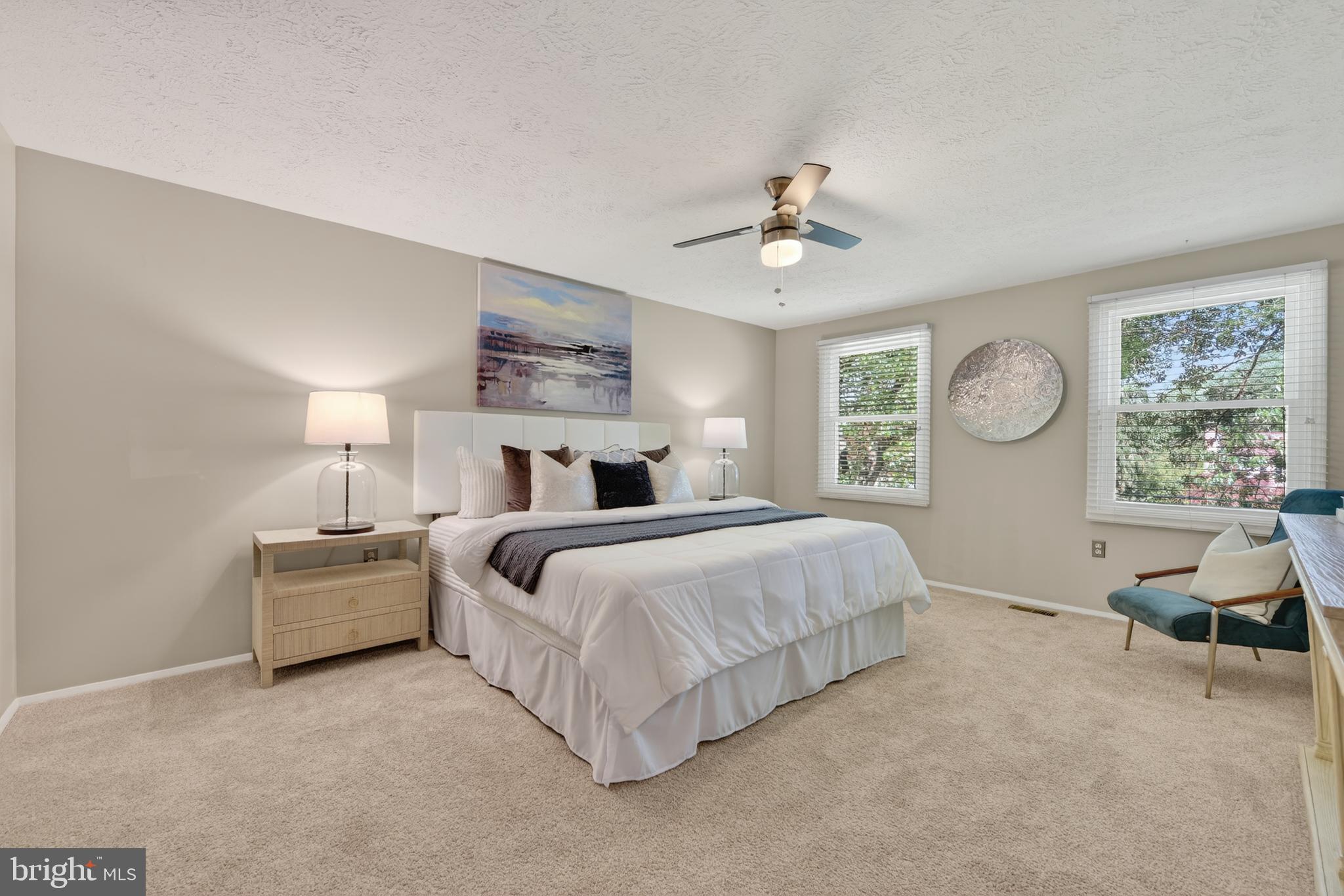 LOCKMEADE - Residential