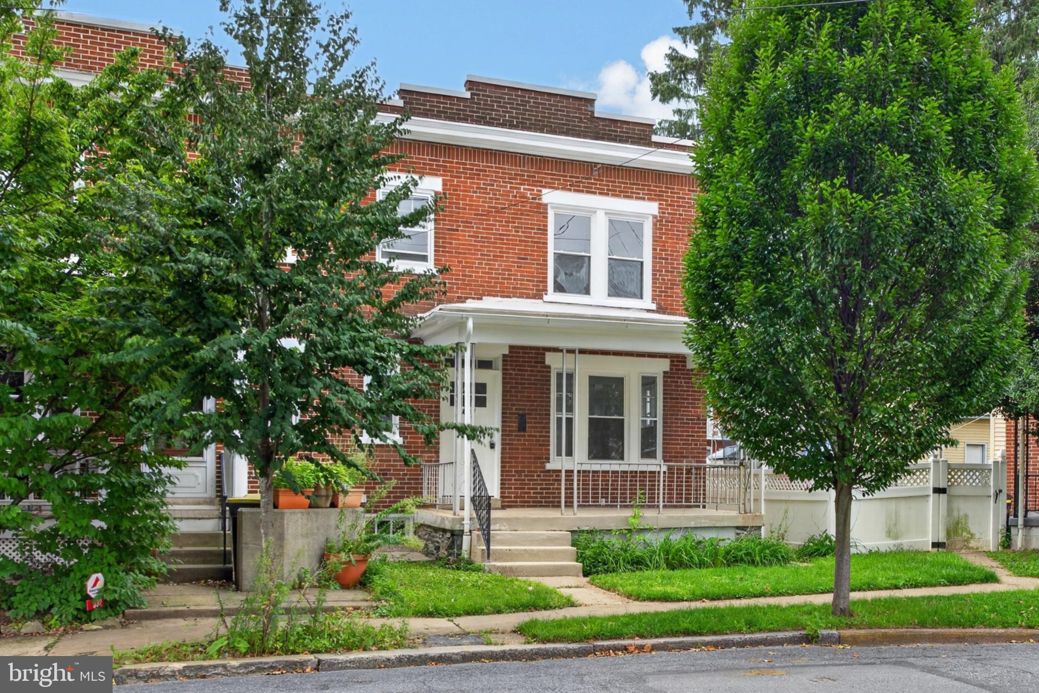 630 PEARL STREET