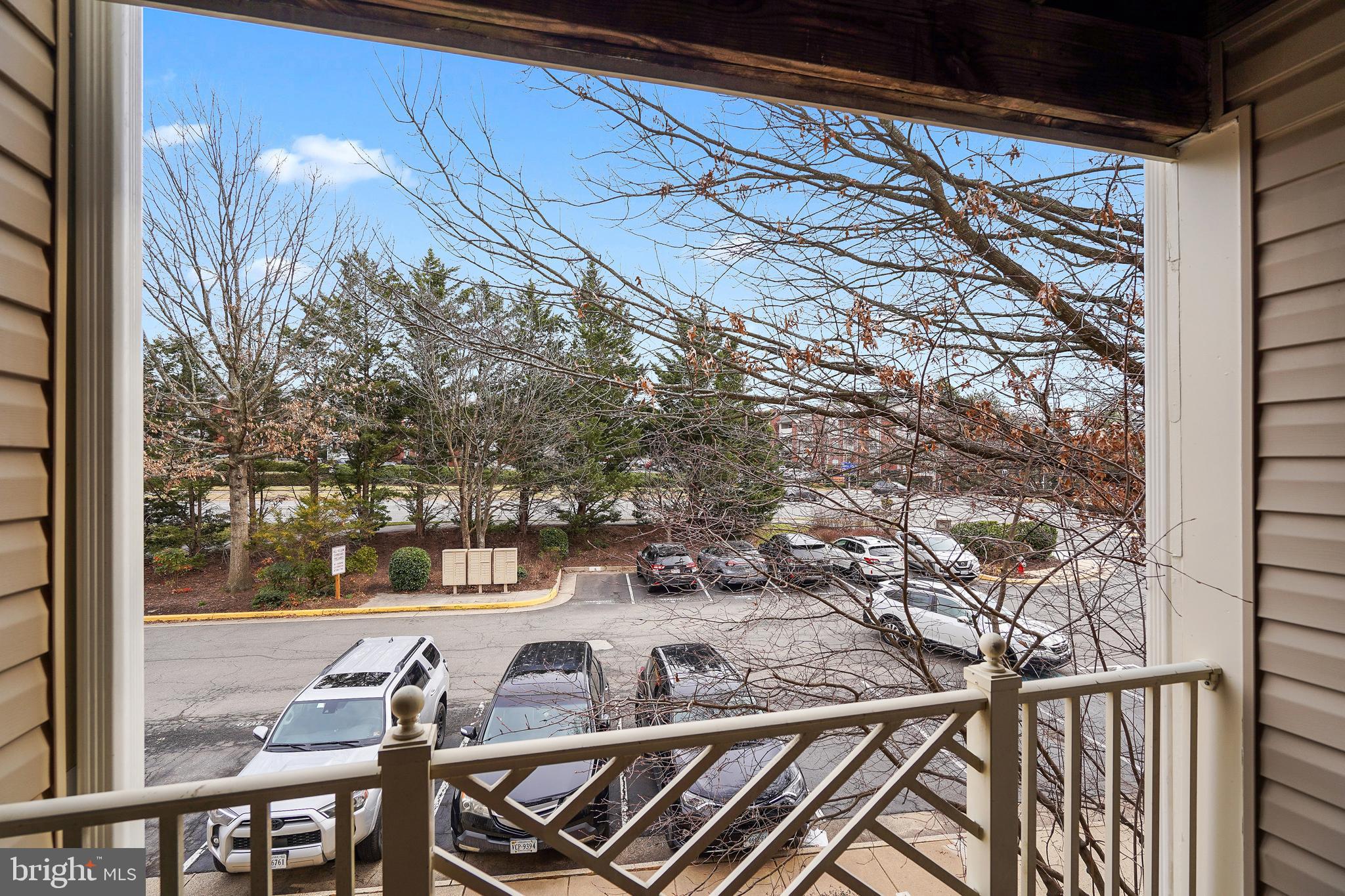 FAIRFIELD HOUSE - Residential