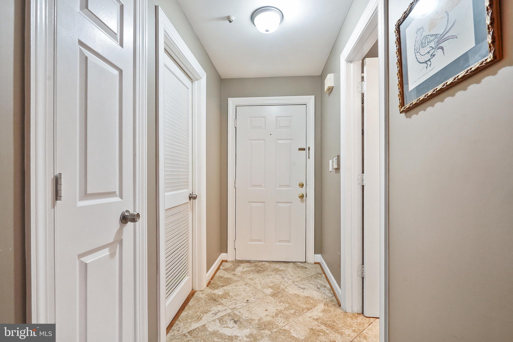 FAIRFIELD HOUSE - Residential