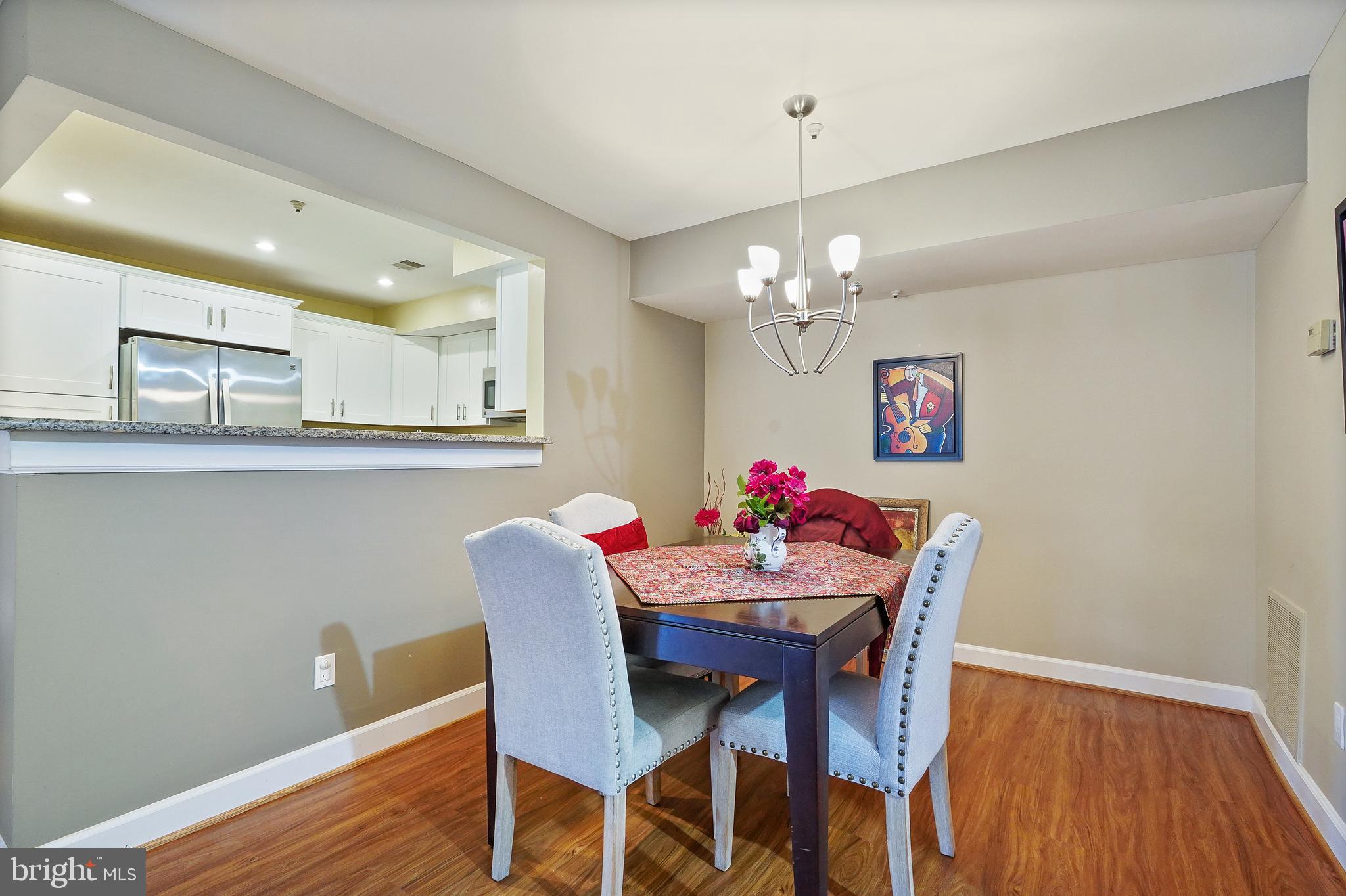 FAIRFIELD HOUSE - Residential