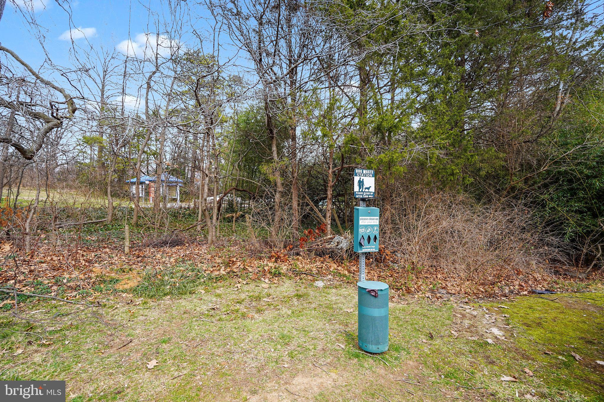 FAIRFIELD HOUSE - Residential