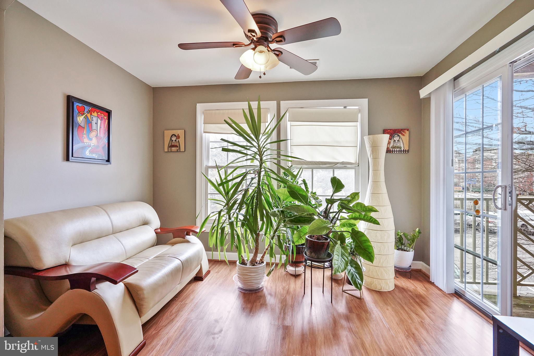 FAIRFIELD HOUSE - Residential