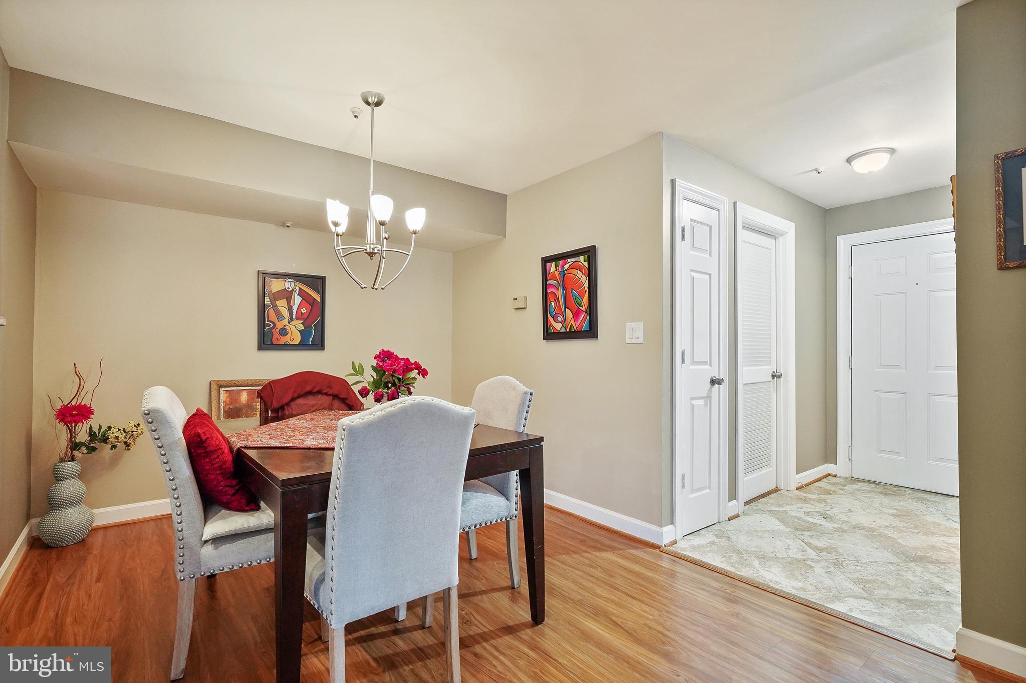 FAIRFIELD HOUSE - Residential