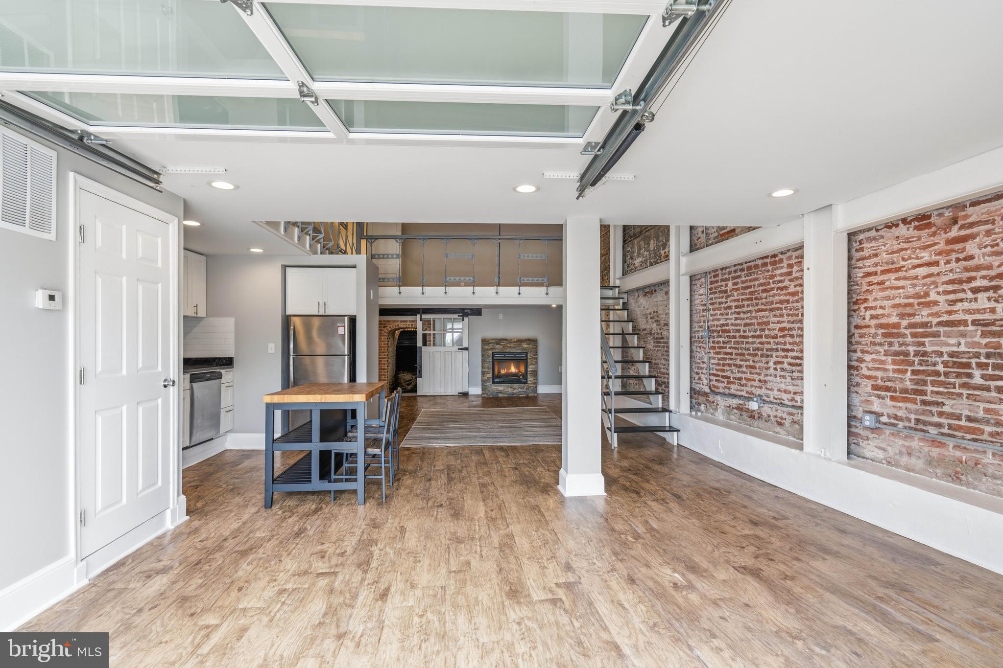 310 N WATER STREET 13
