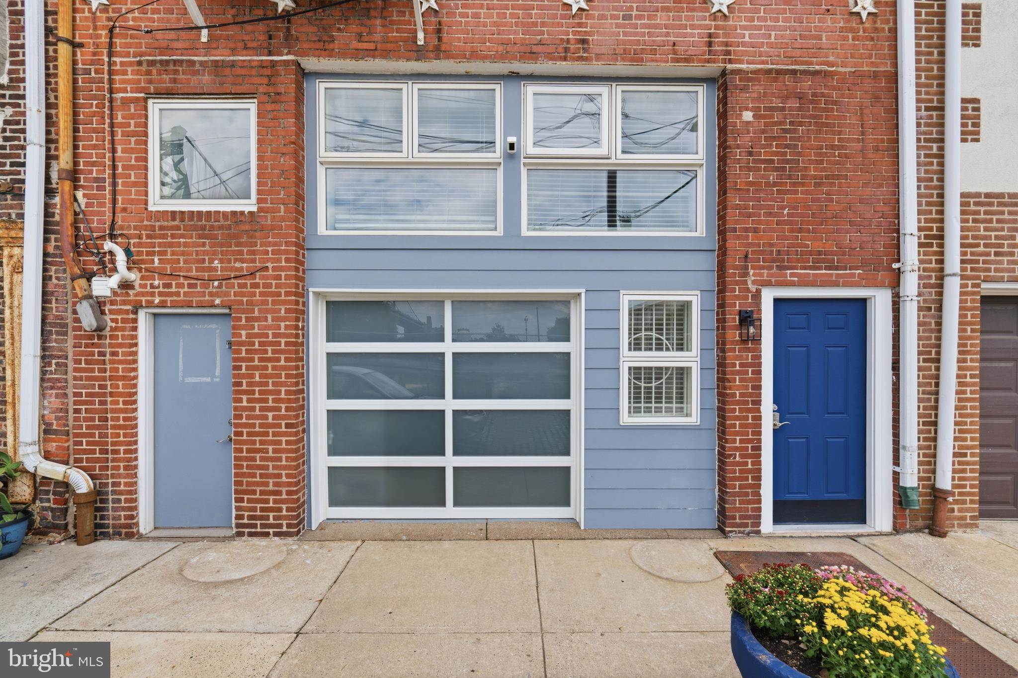 310 N WATER STREET 13
