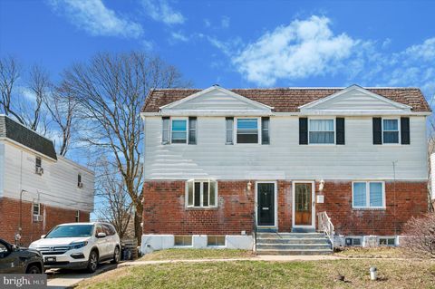 Townhouse For Sale - 706 Felton Avenue<br/> SHARON HILL, PA 19079