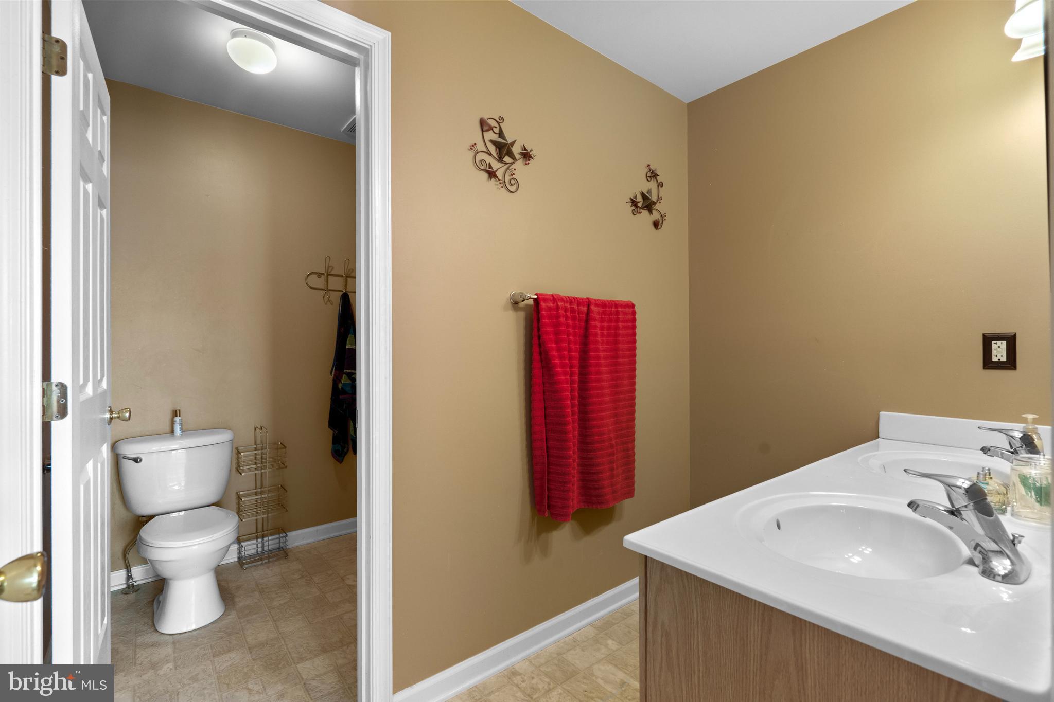 ARCHERS ROCK - Residential