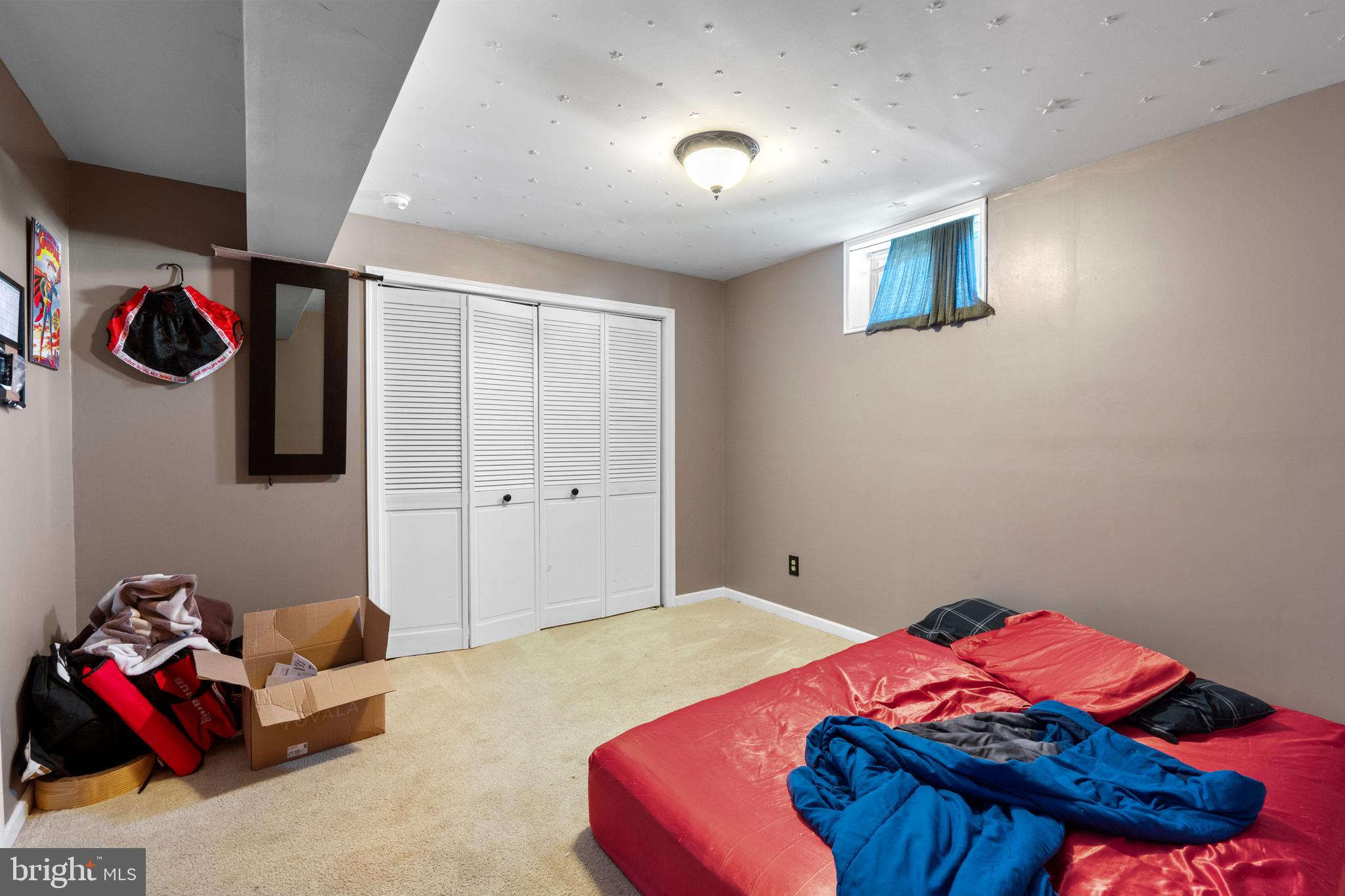 ARCHERS ROCK - Residential