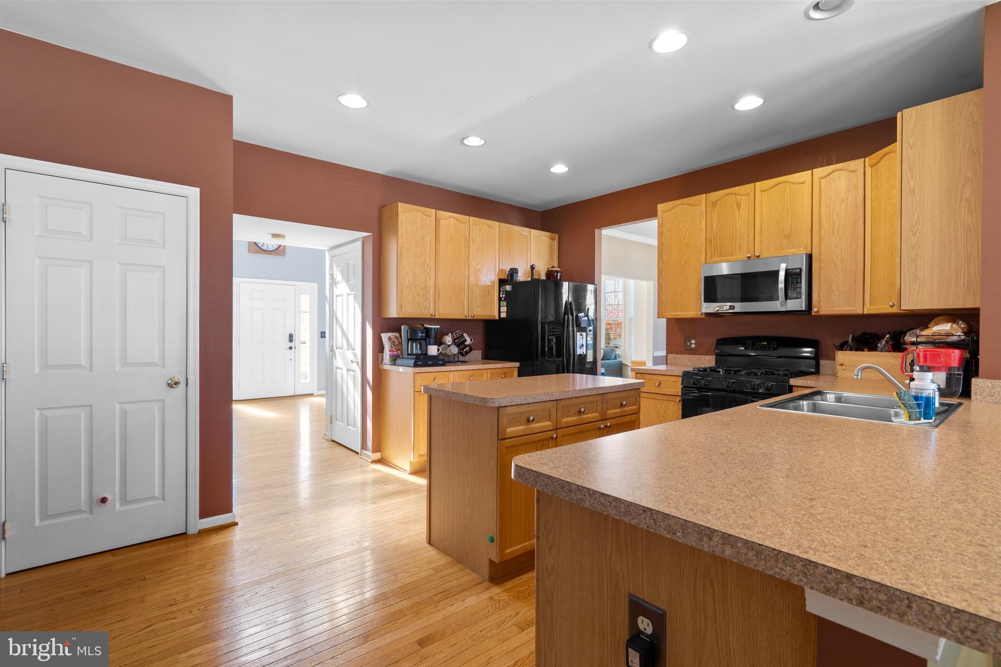 ARCHERS ROCK - Residential