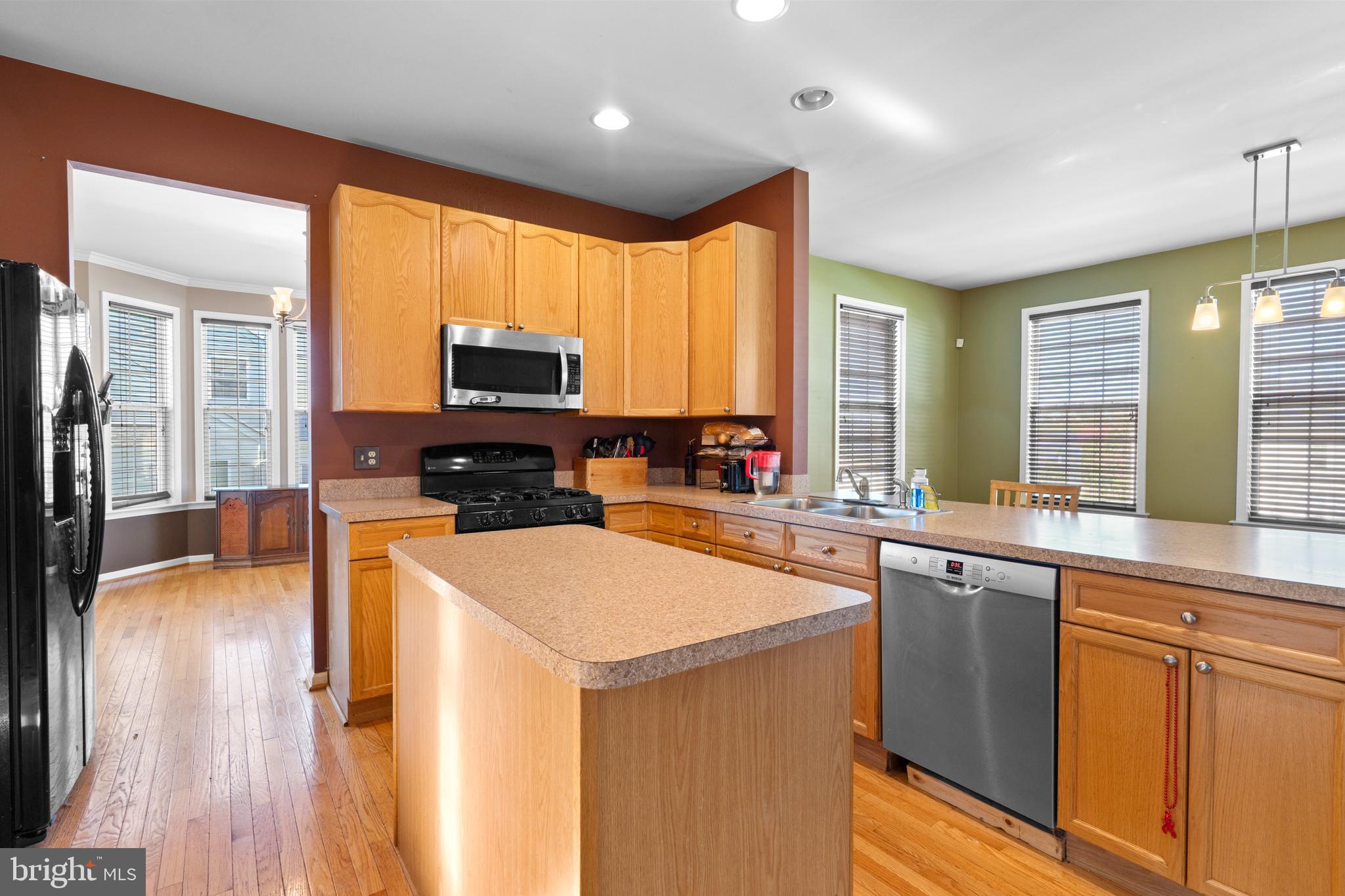 ARCHERS ROCK - Residential