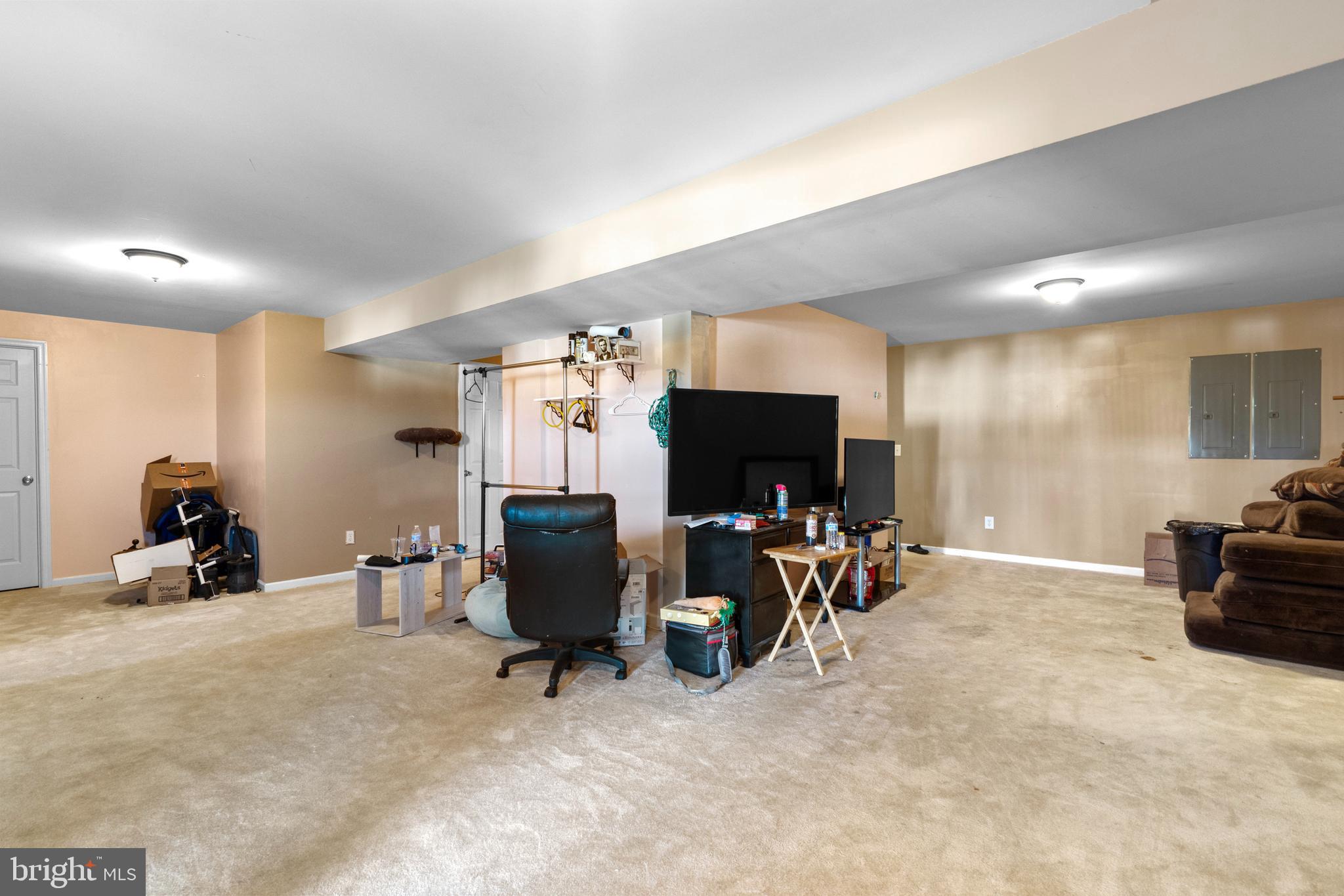 ARCHERS ROCK - Residential