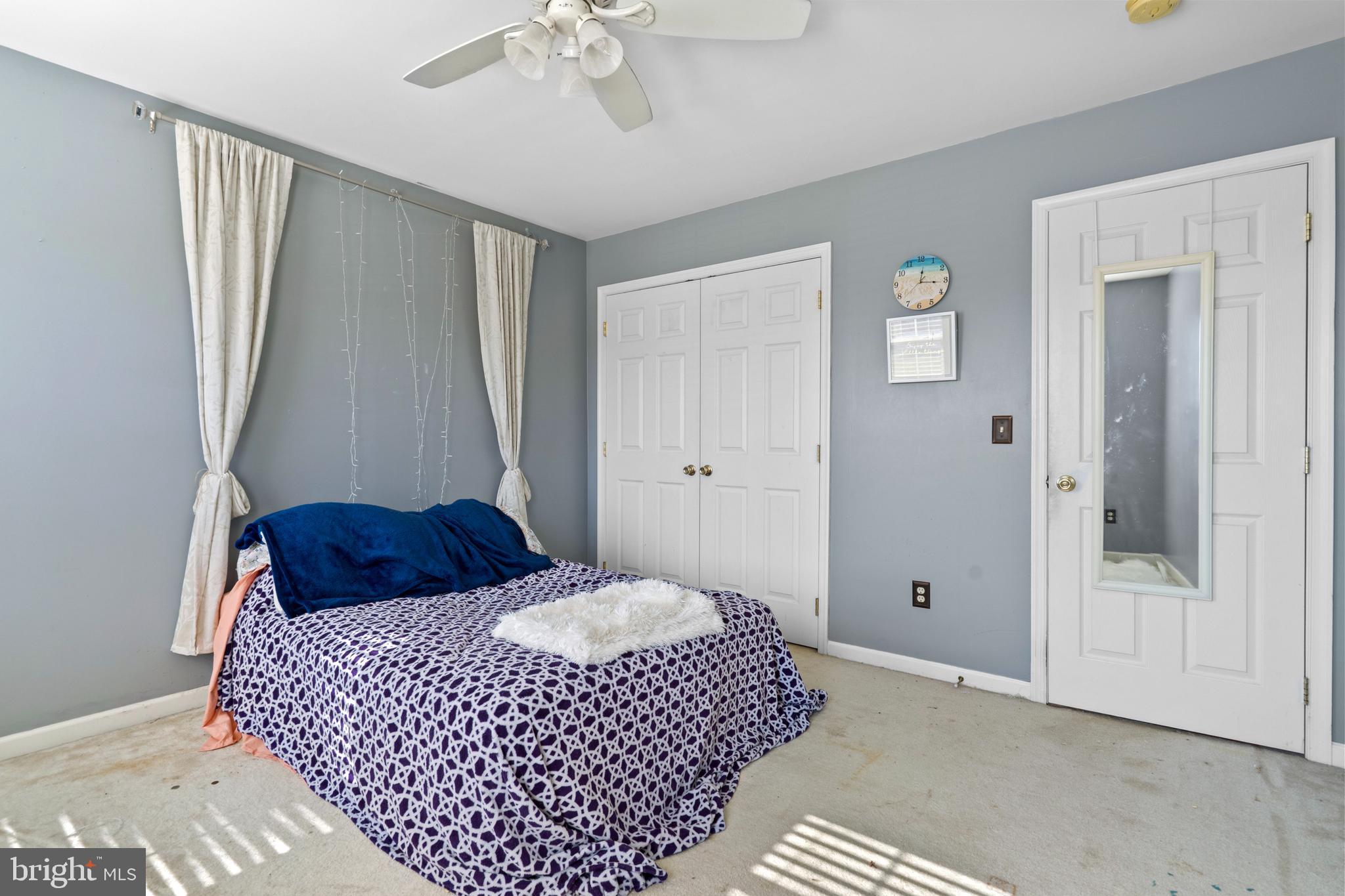 ARCHERS ROCK - Residential