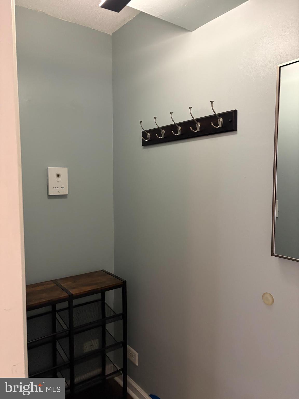 206 N GEORGE MASON DRIVE 1