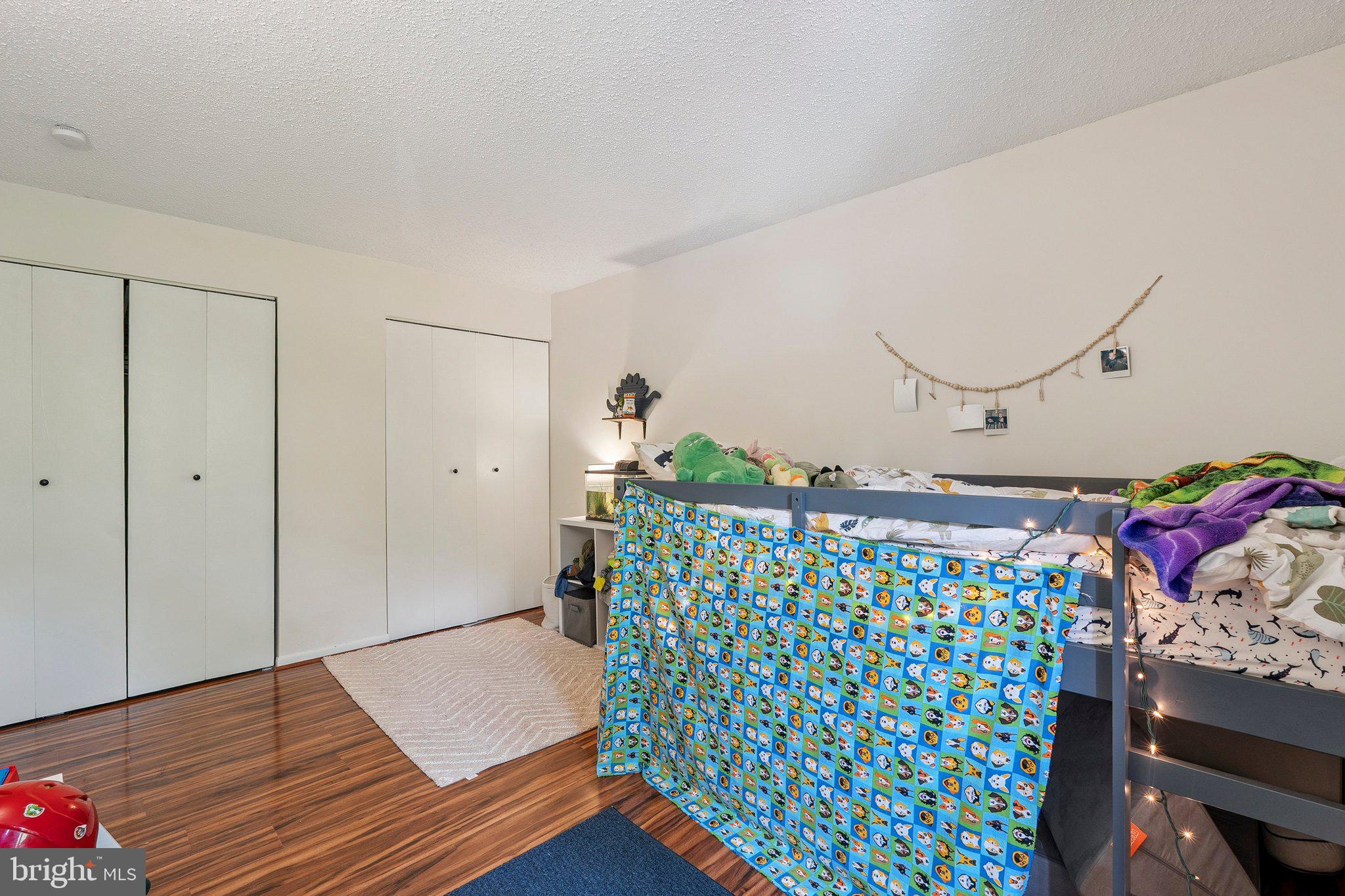 LAKEVIEW - Residential Lease