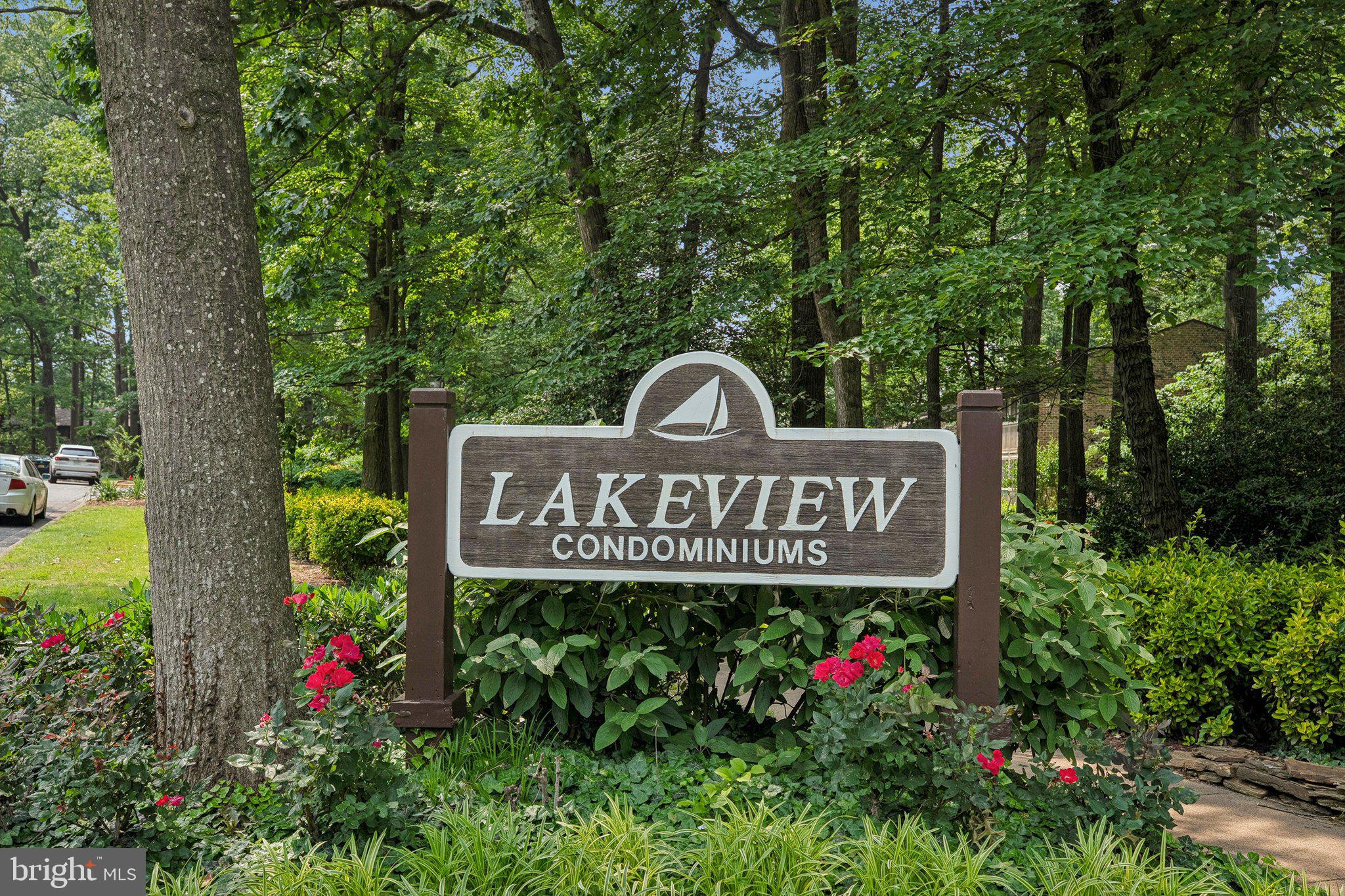 LAKEVIEW - Residential Lease