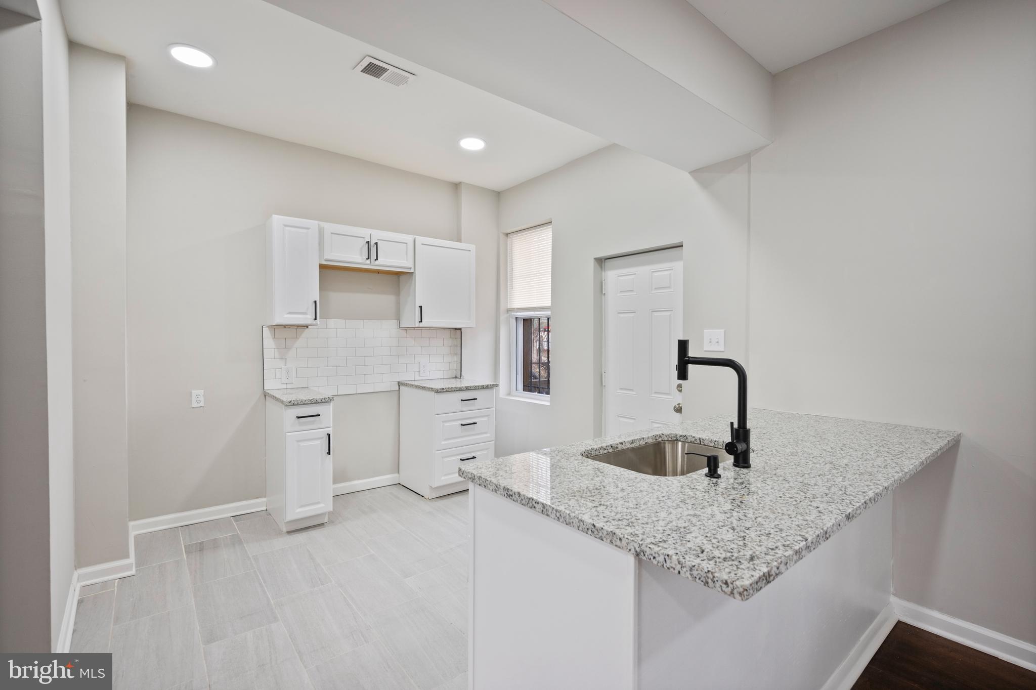 EDMONDSON - Residential