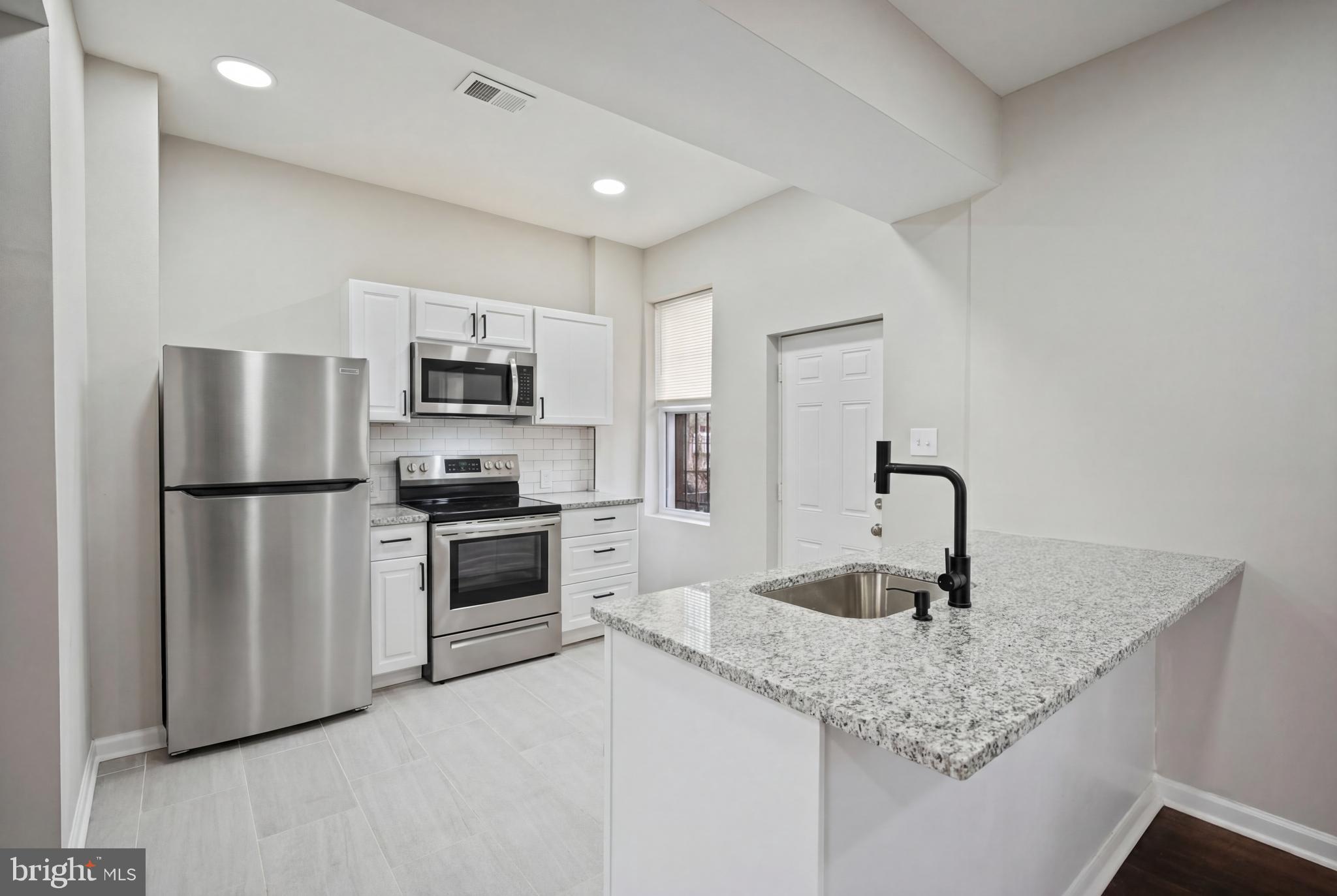 3530 EDMONDSON AVENUE