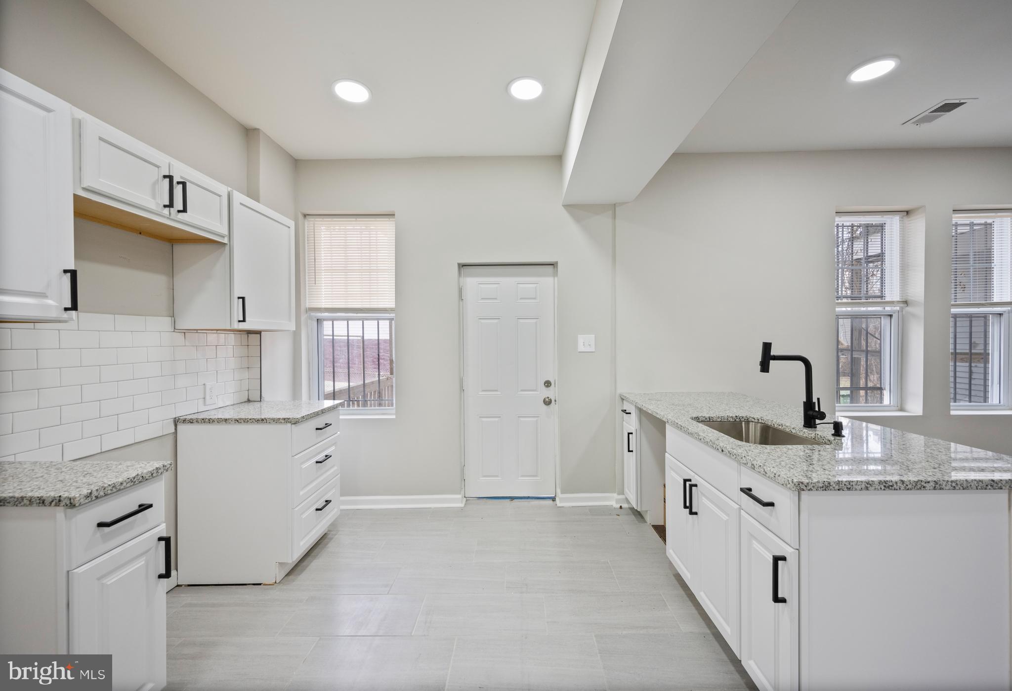 EDMONDSON - Residential