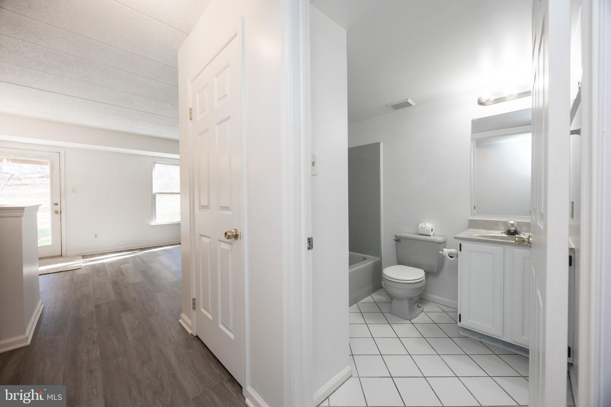 SPRINGHILL FARM - Residential