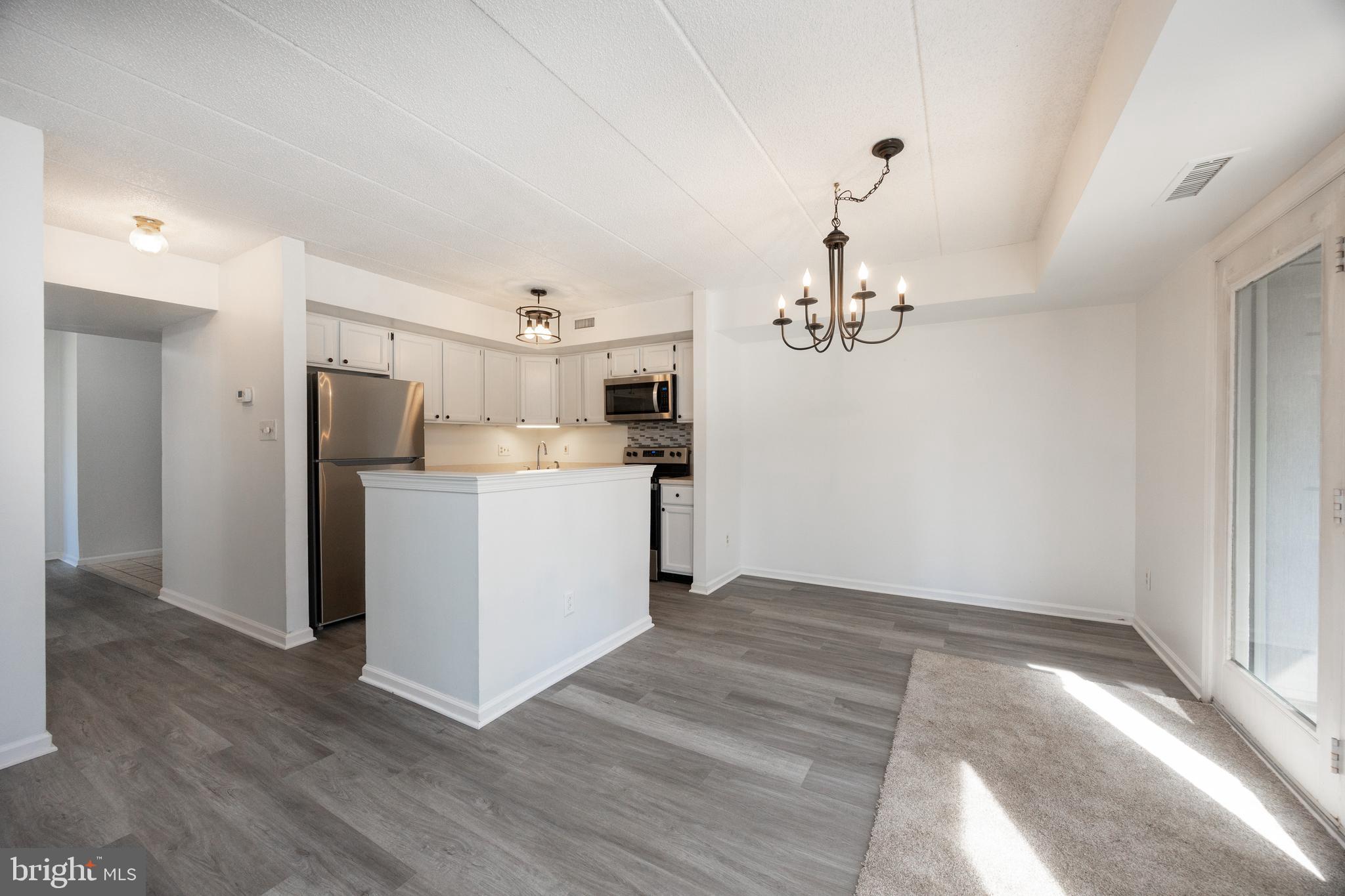 SPRINGHILL FARM - Residential