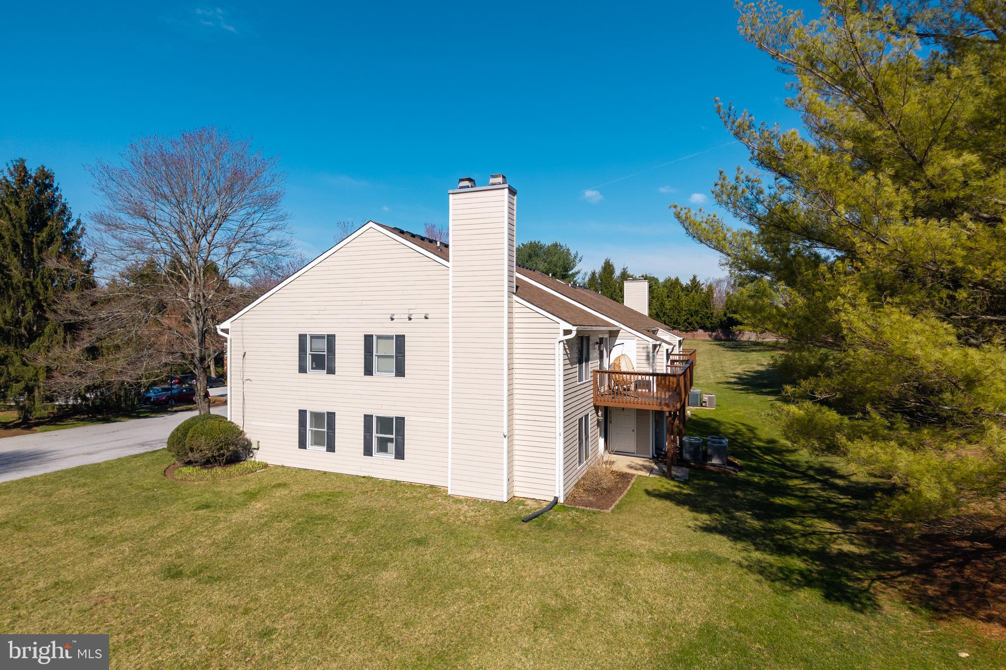 SPRINGHILL FARM - Residential