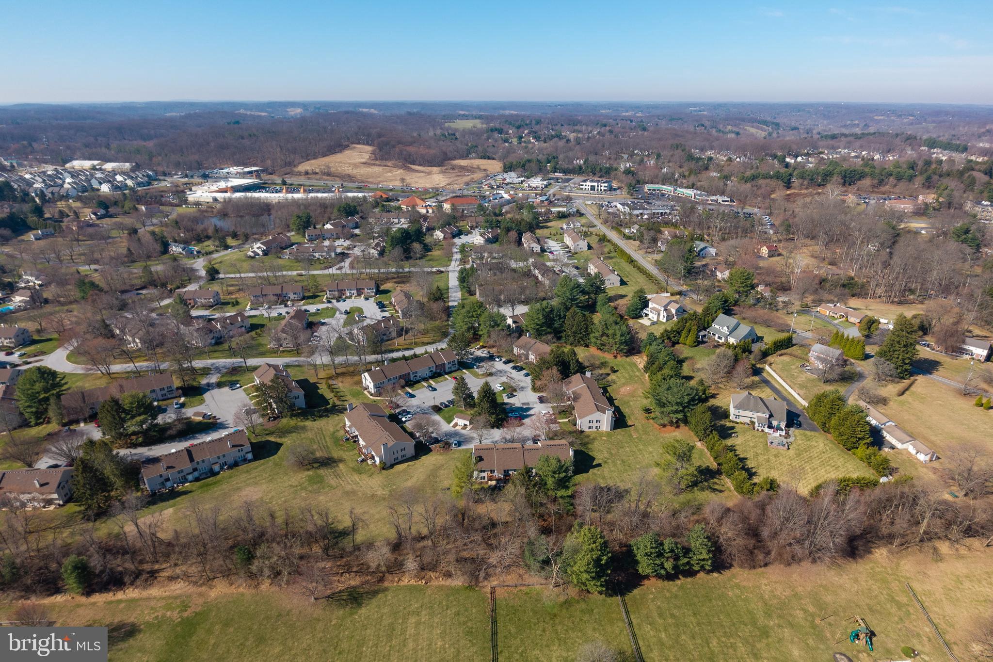 SPRINGHILL FARM - Residential