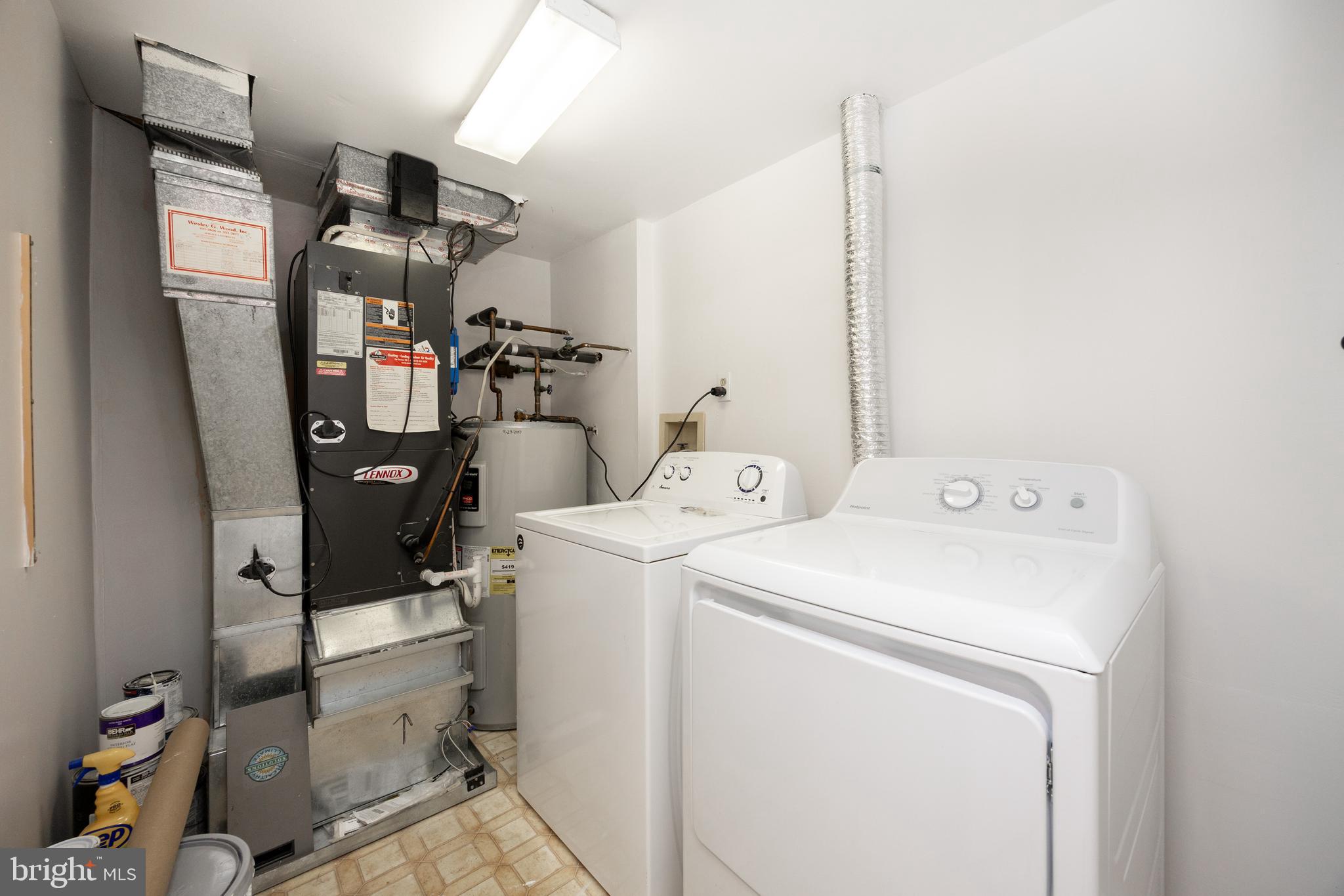 SPRINGHILL FARM - Residential