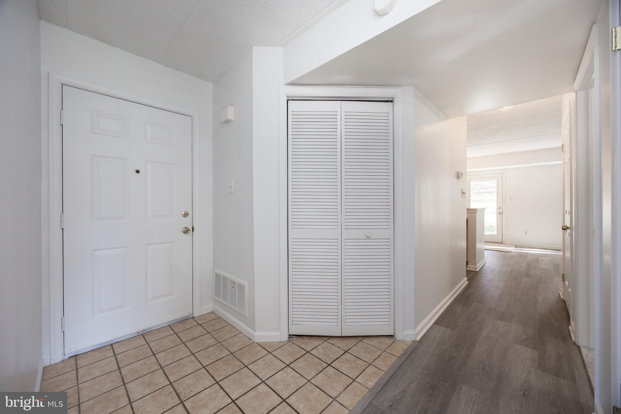 2207 WINDFIELD COURT 2207