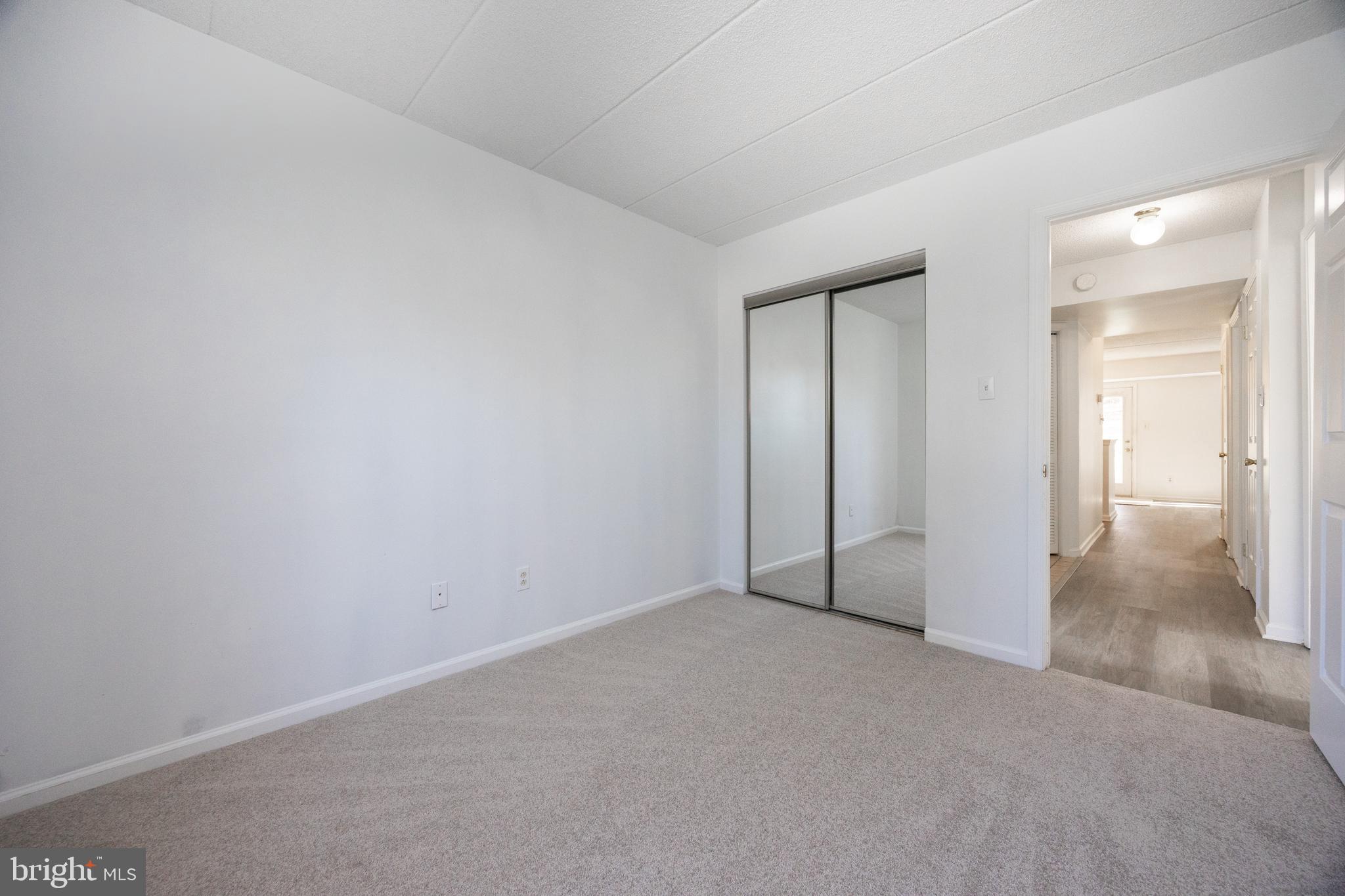 SPRINGHILL FARM - Residential