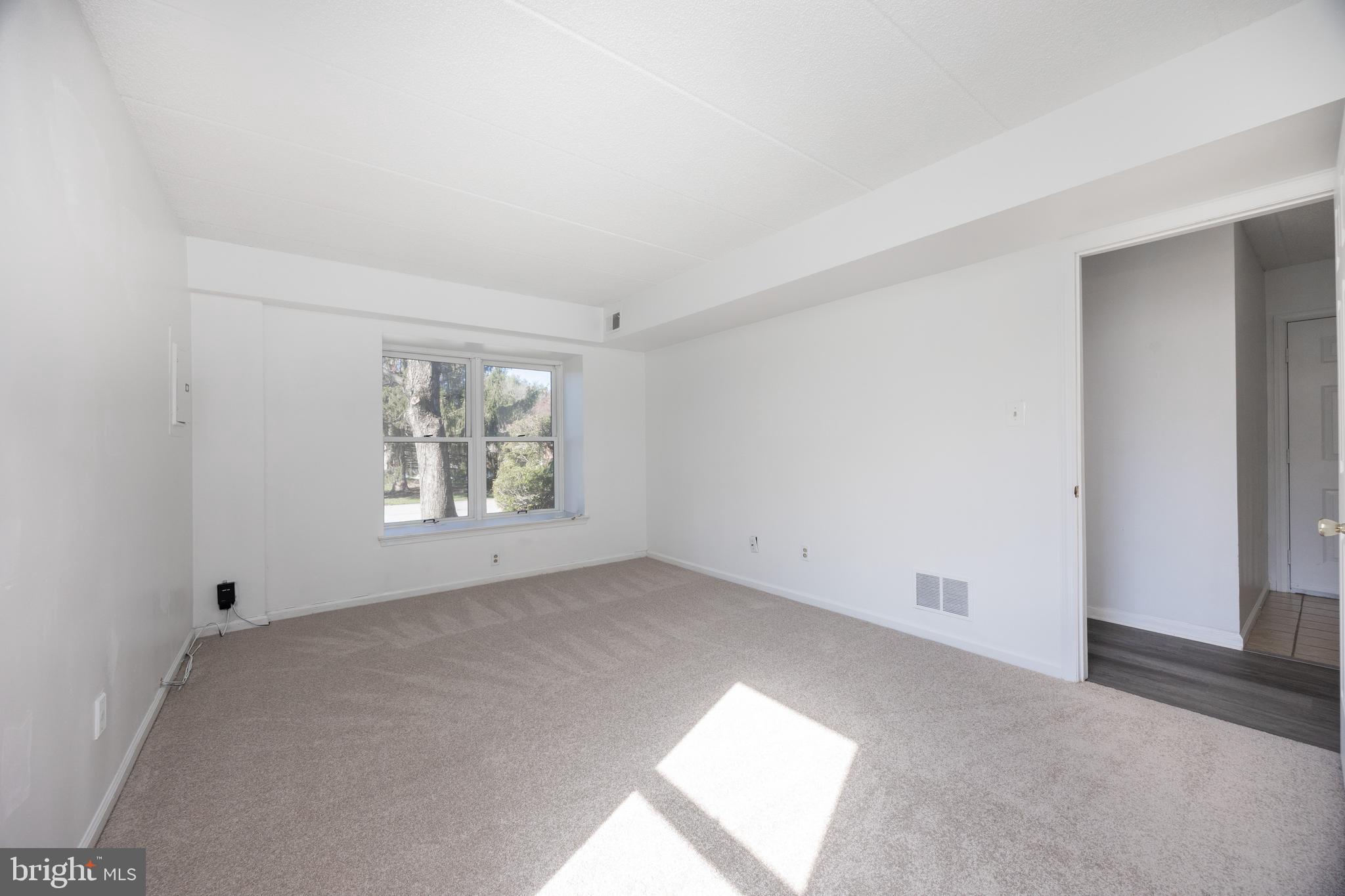 SPRINGHILL FARM - Residential