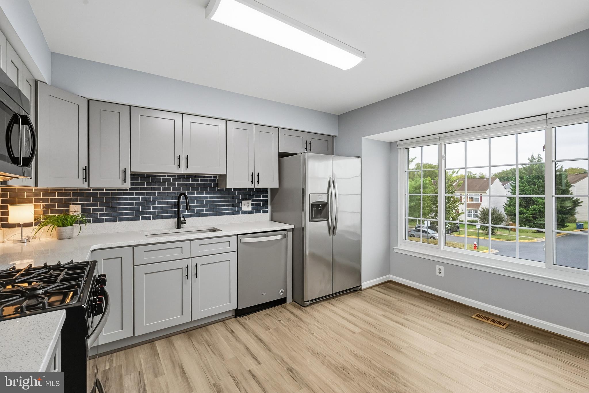 FRANKLIN GLEN - Residential