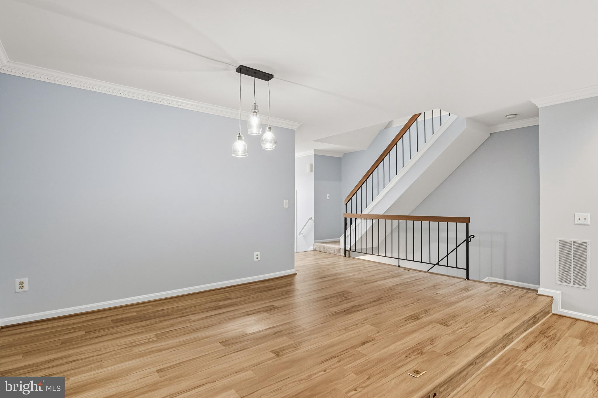 FRANKLIN GLEN - Residential