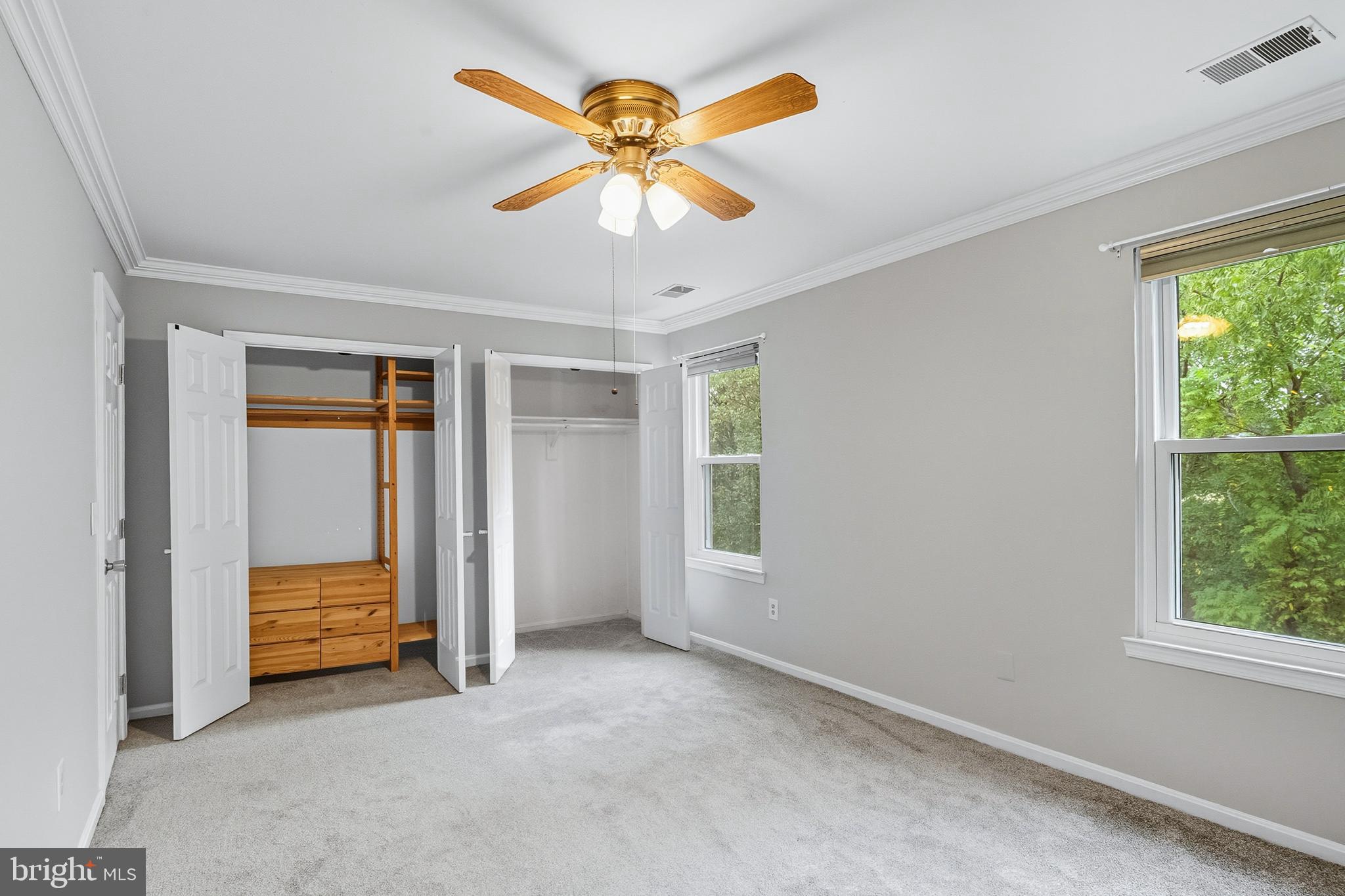 FRANKLIN GLEN - Residential