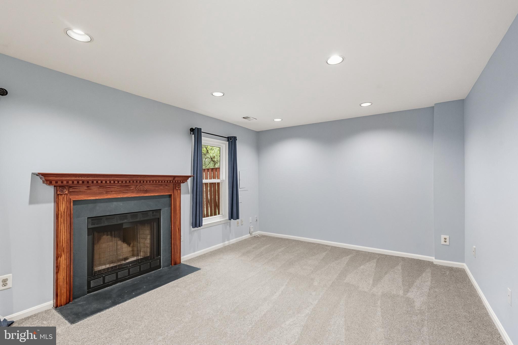 FRANKLIN GLEN - Residential