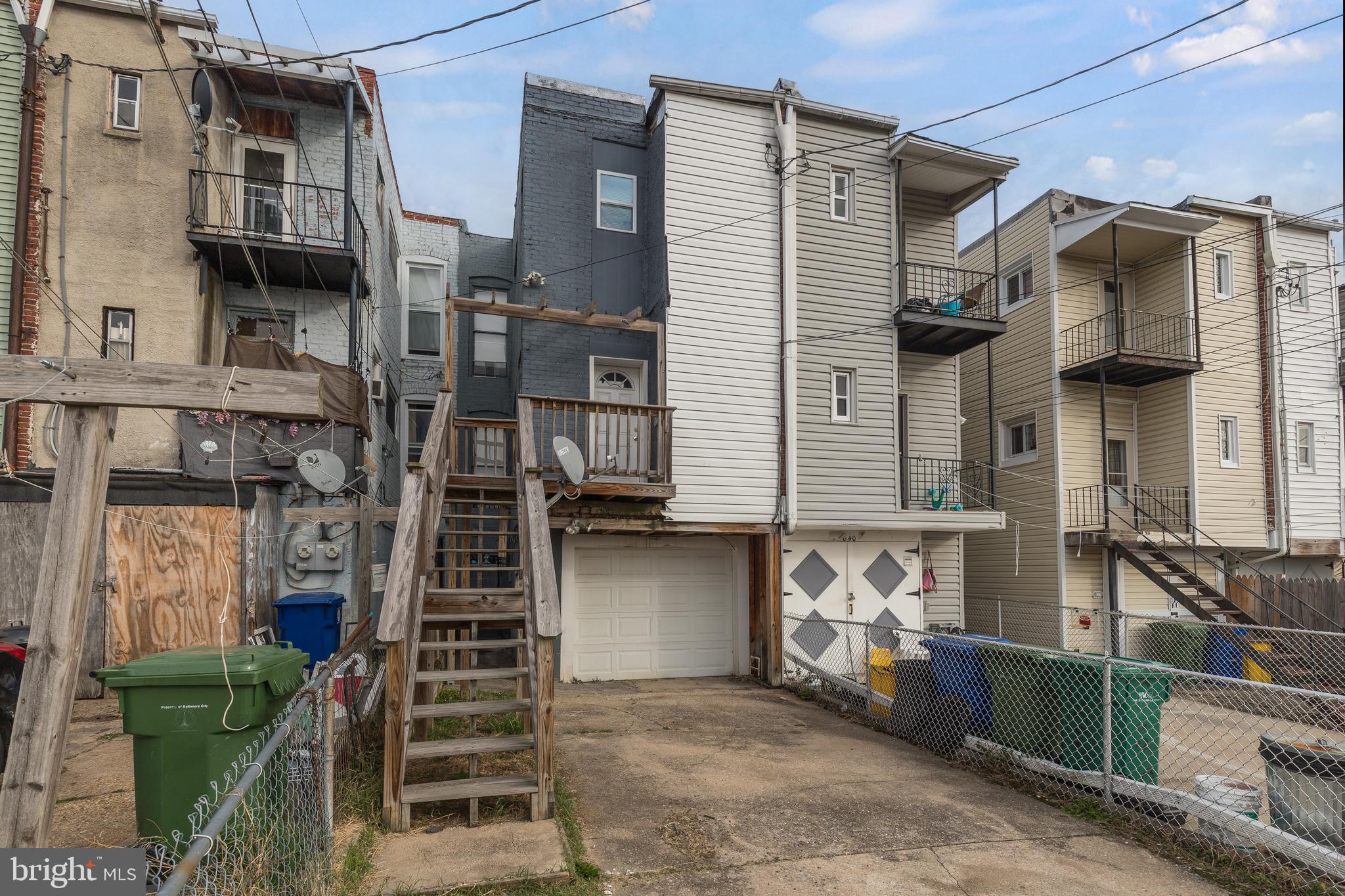 EVERGREEN LAWN - Residential