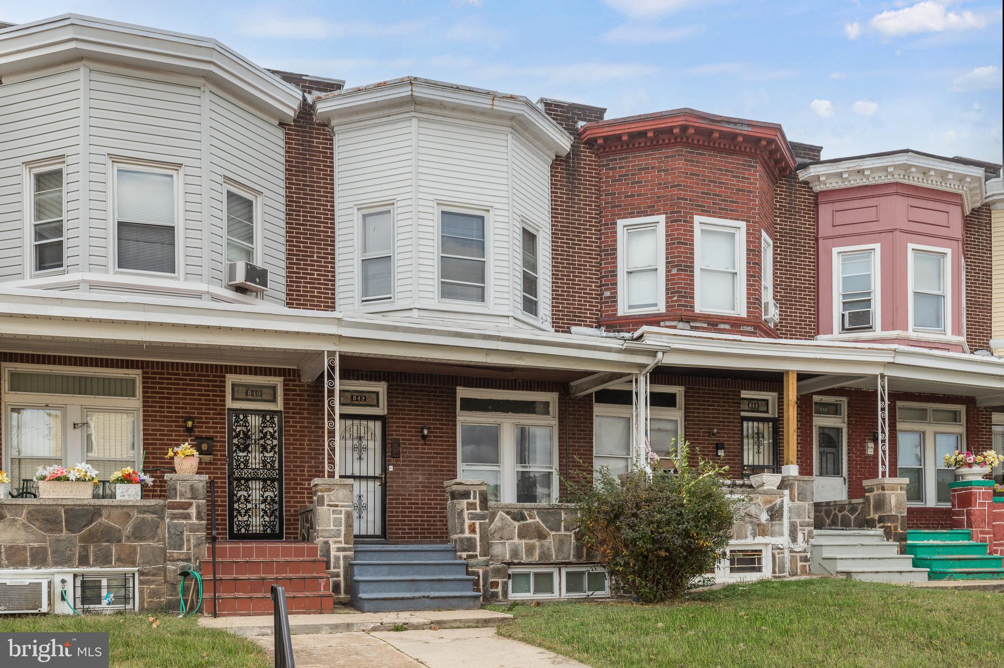 EVERGREEN LAWN - Residential