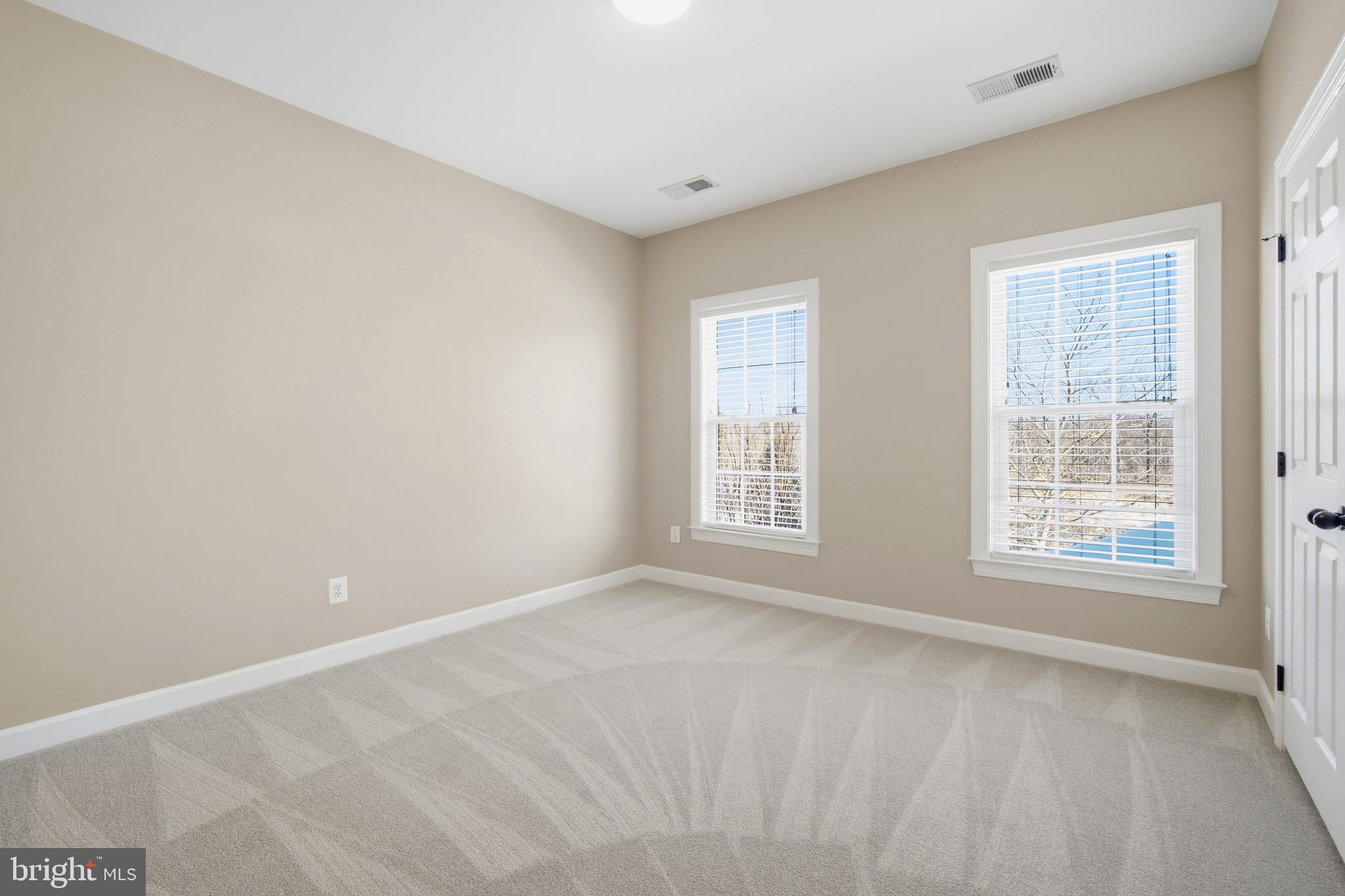 OCCOQUAN OVERLOOK - Residential