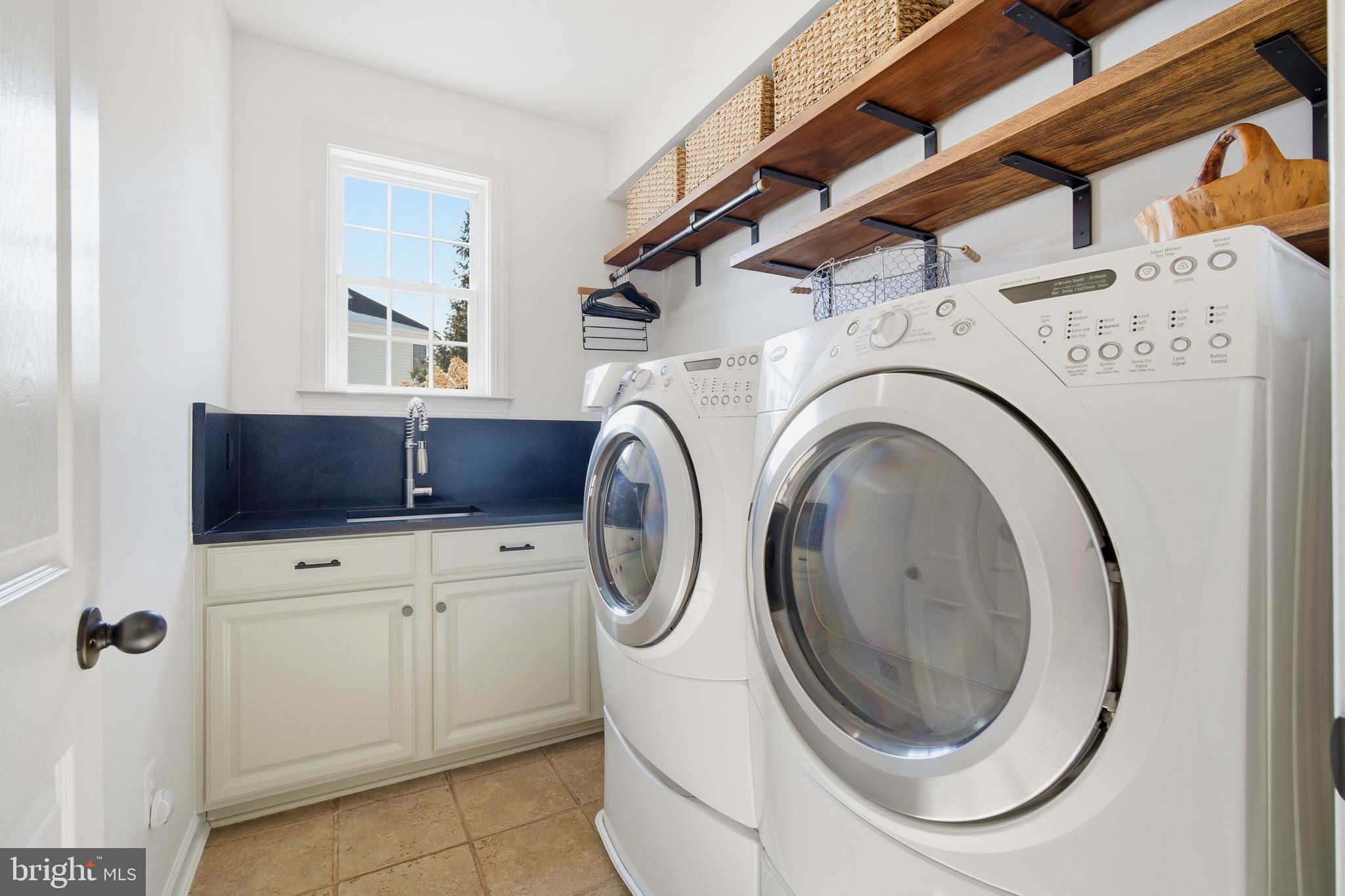 OCCOQUAN OVERLOOK - Residential