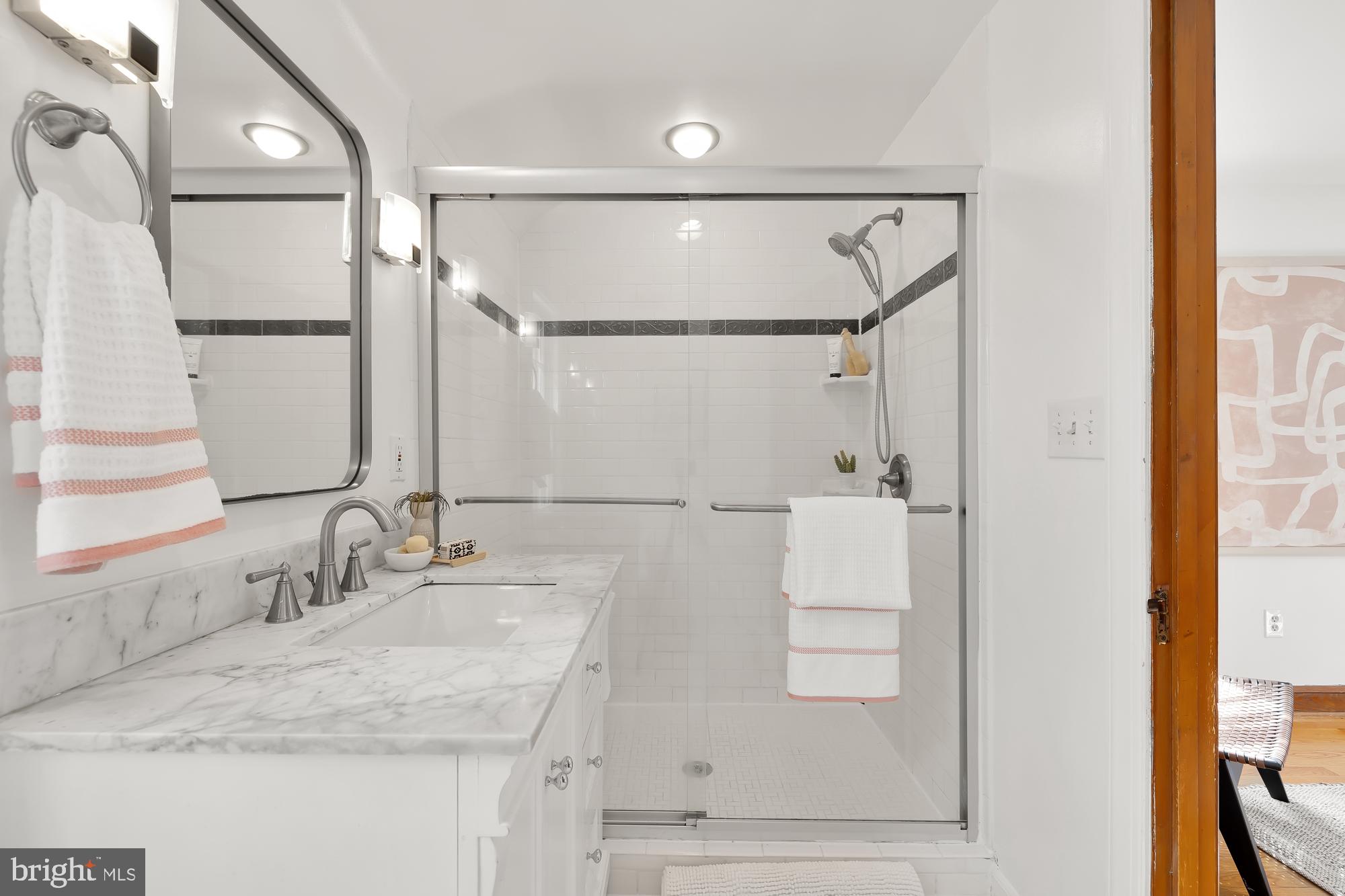 WOODSIDE PARK - Residential