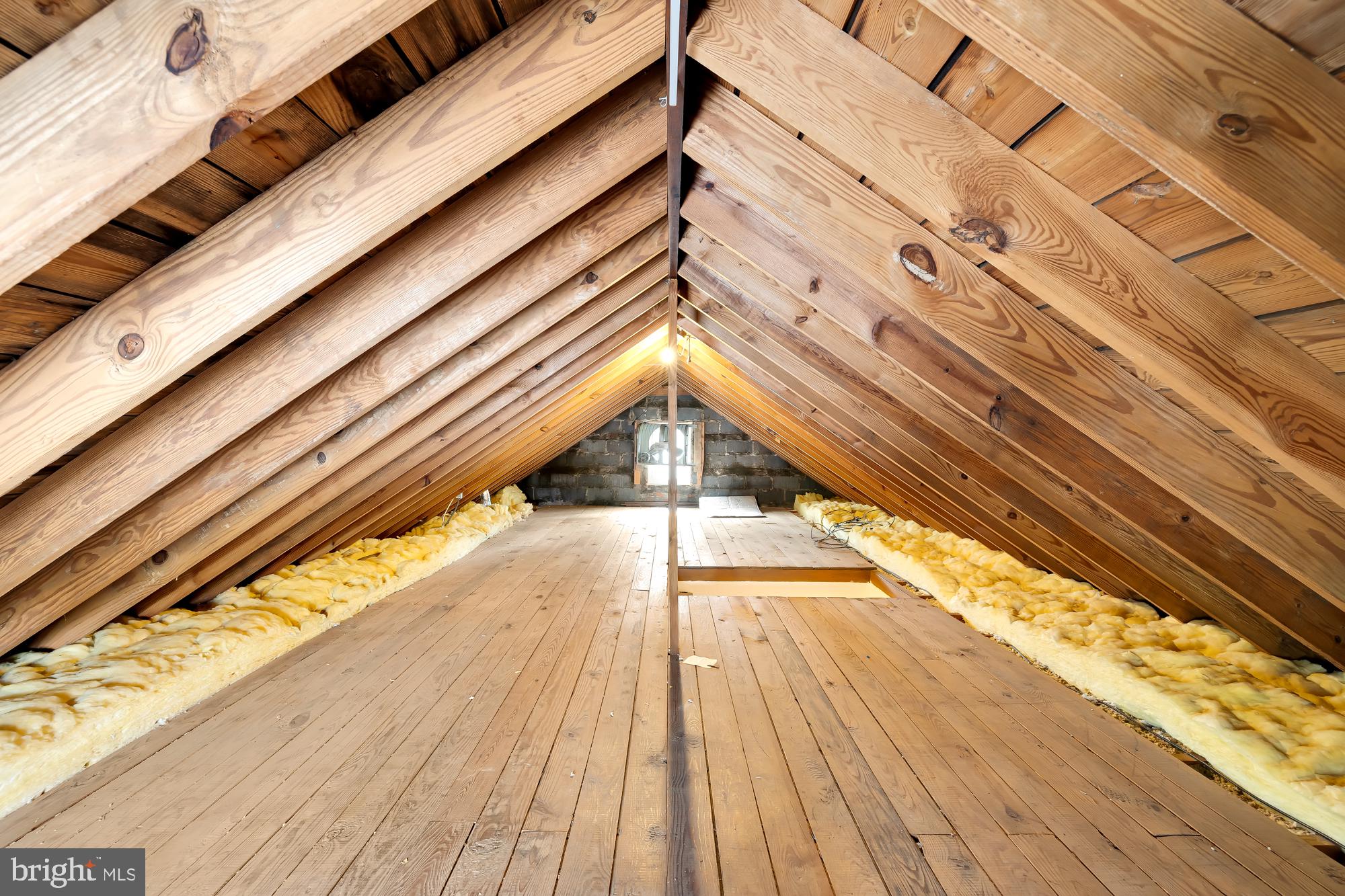 WOODSIDE PARK - Residential