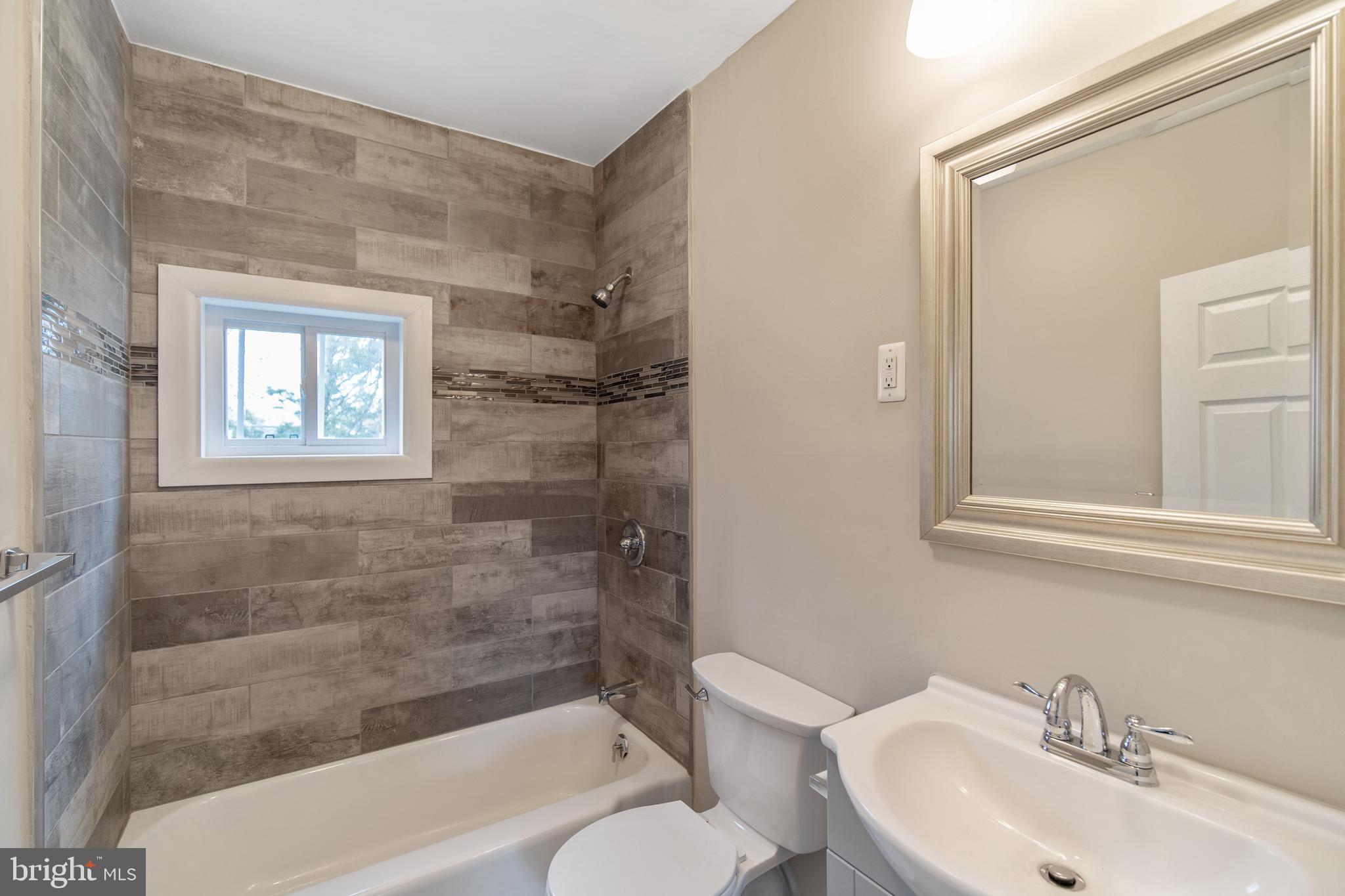 TAYLOR HEIGHTS - Residential