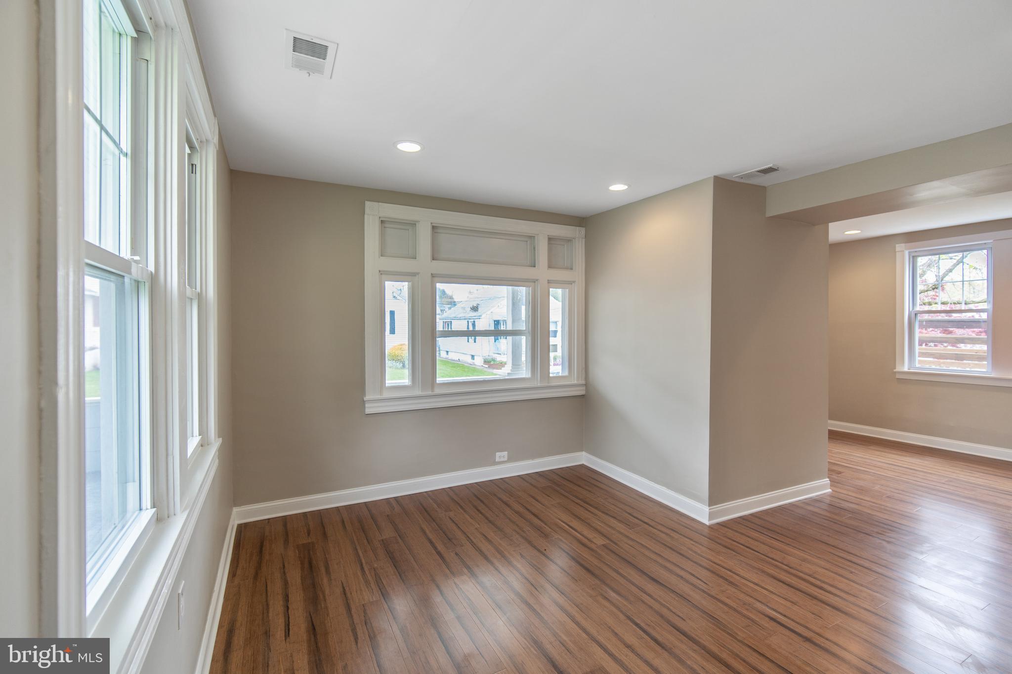 TAYLOR HEIGHTS - Residential