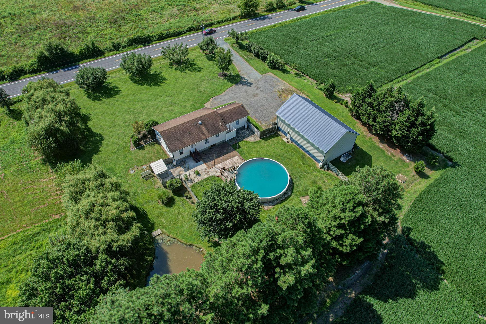 10228 BAYSIDE DRIVE