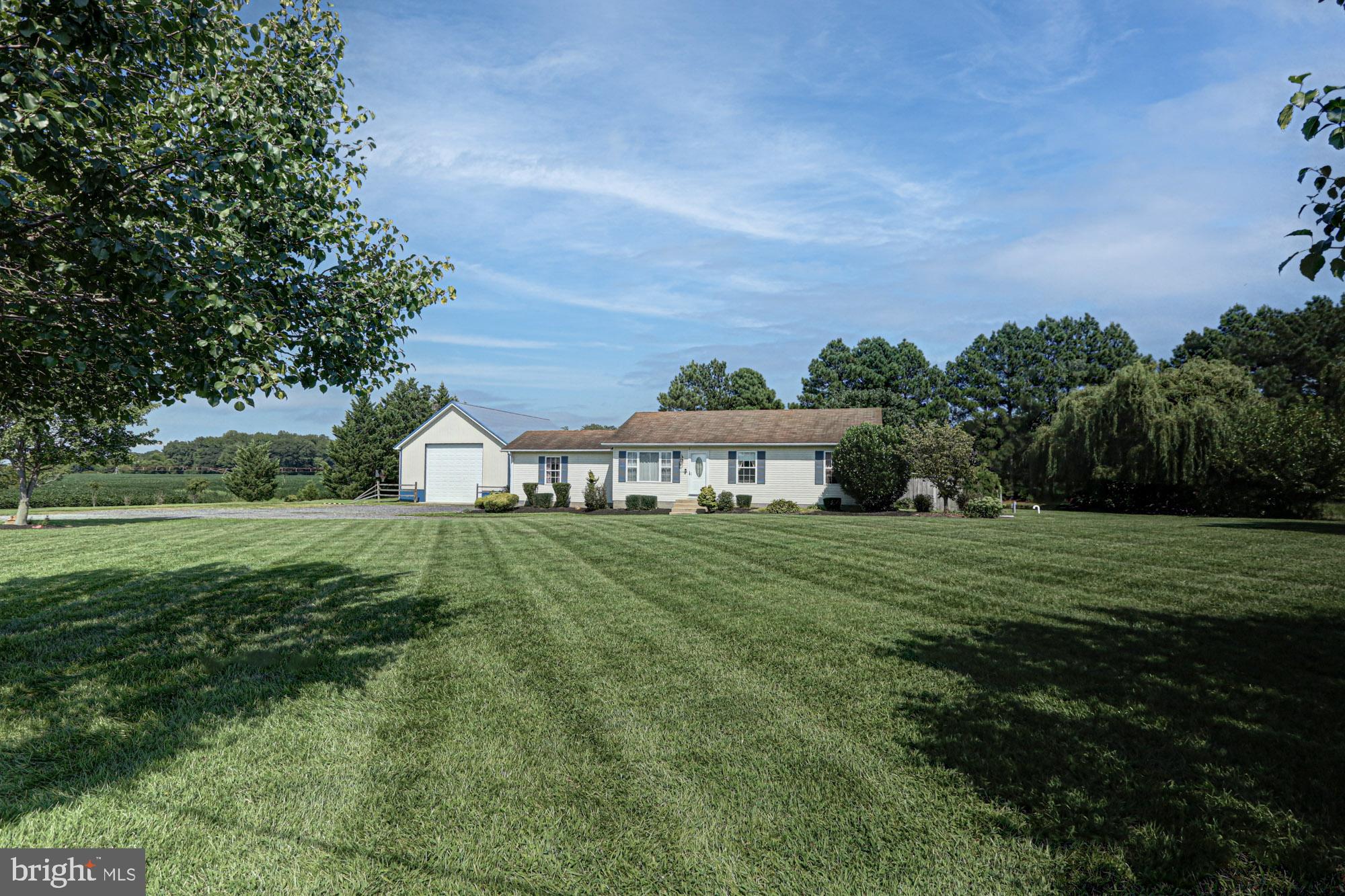 10228 BAYSIDE DRIVE