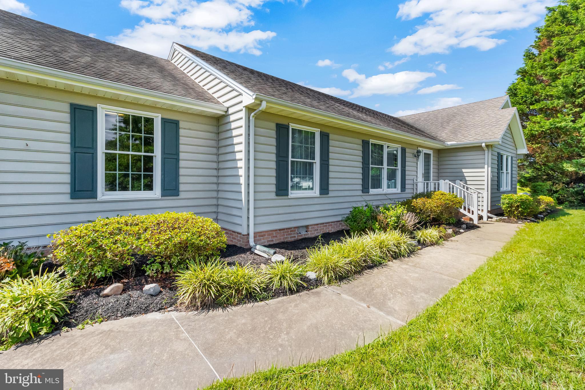 305 GUNBYS MILL DRIVE