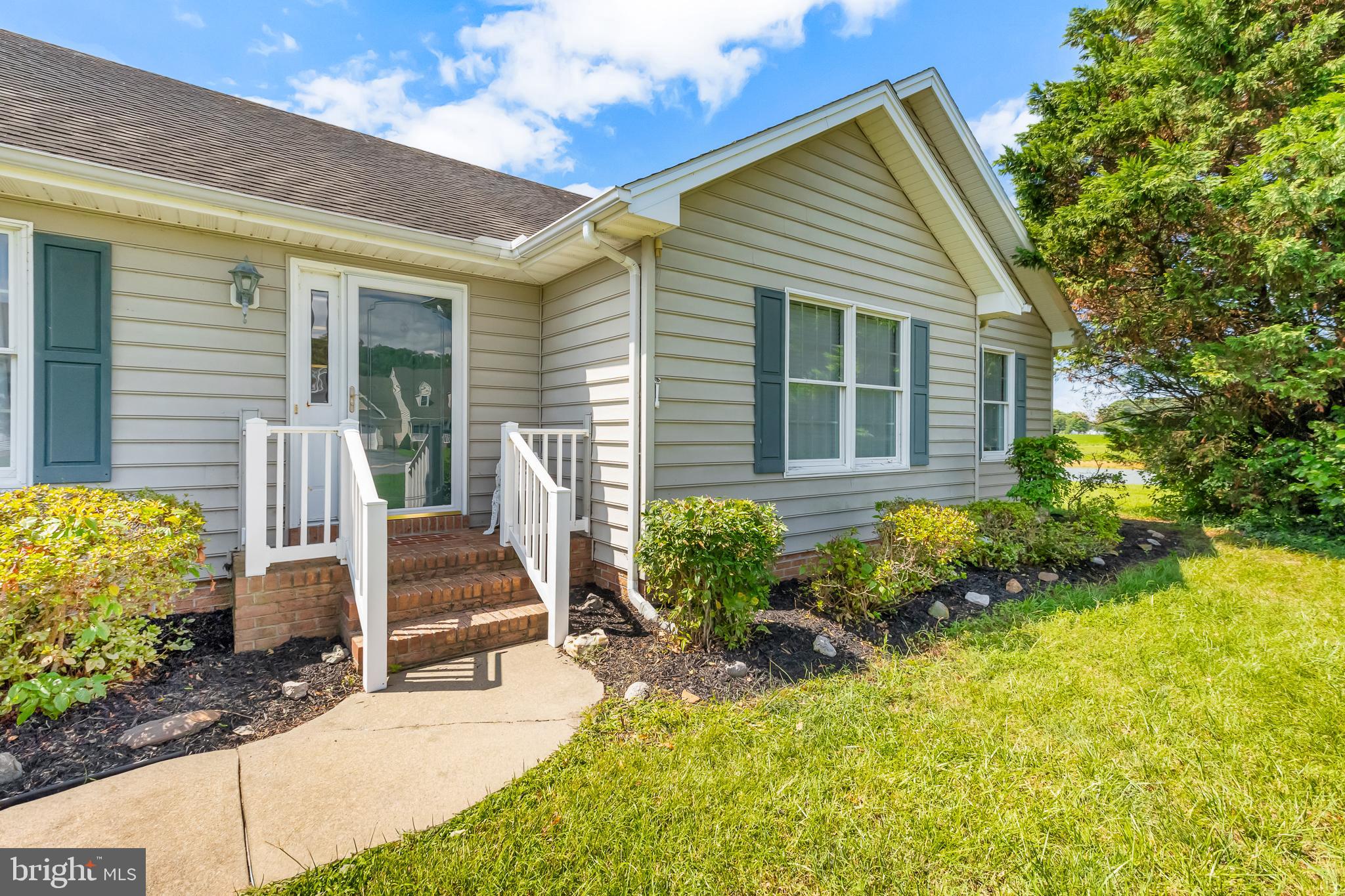 305 GUNBYS MILL DRIVE